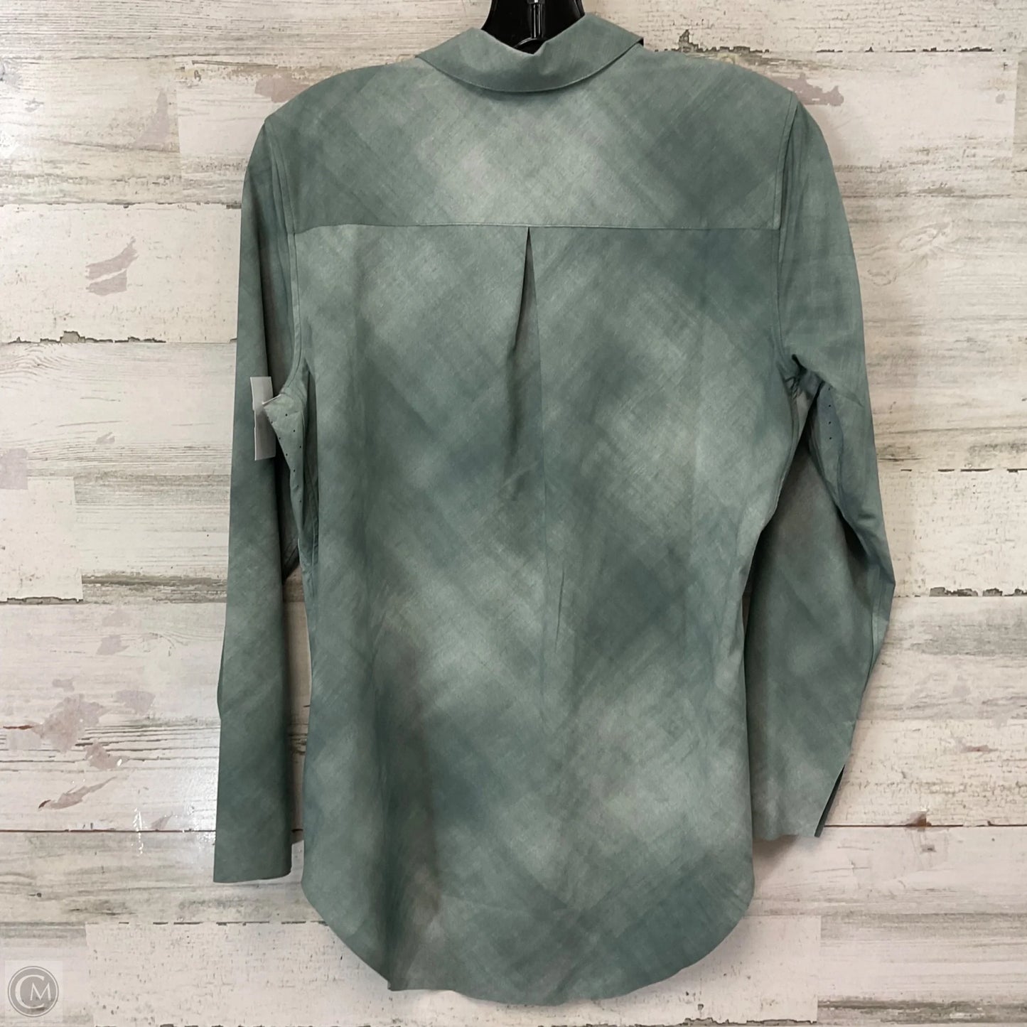 Athletic Top Long Sleeve Collar By Athleta In Green, Size: Xs