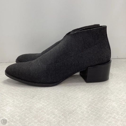 Boots Ankle Heels By Donald Pliner In Grey, Size: 8