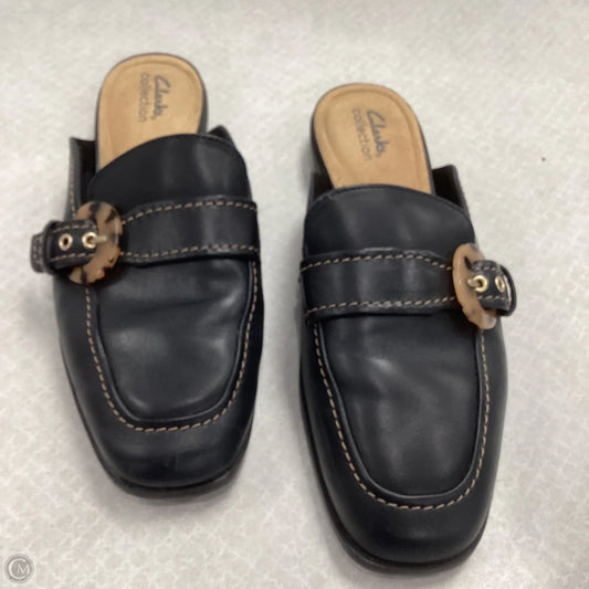 Shoes Flats By Clarks In Black, Size: 9.5