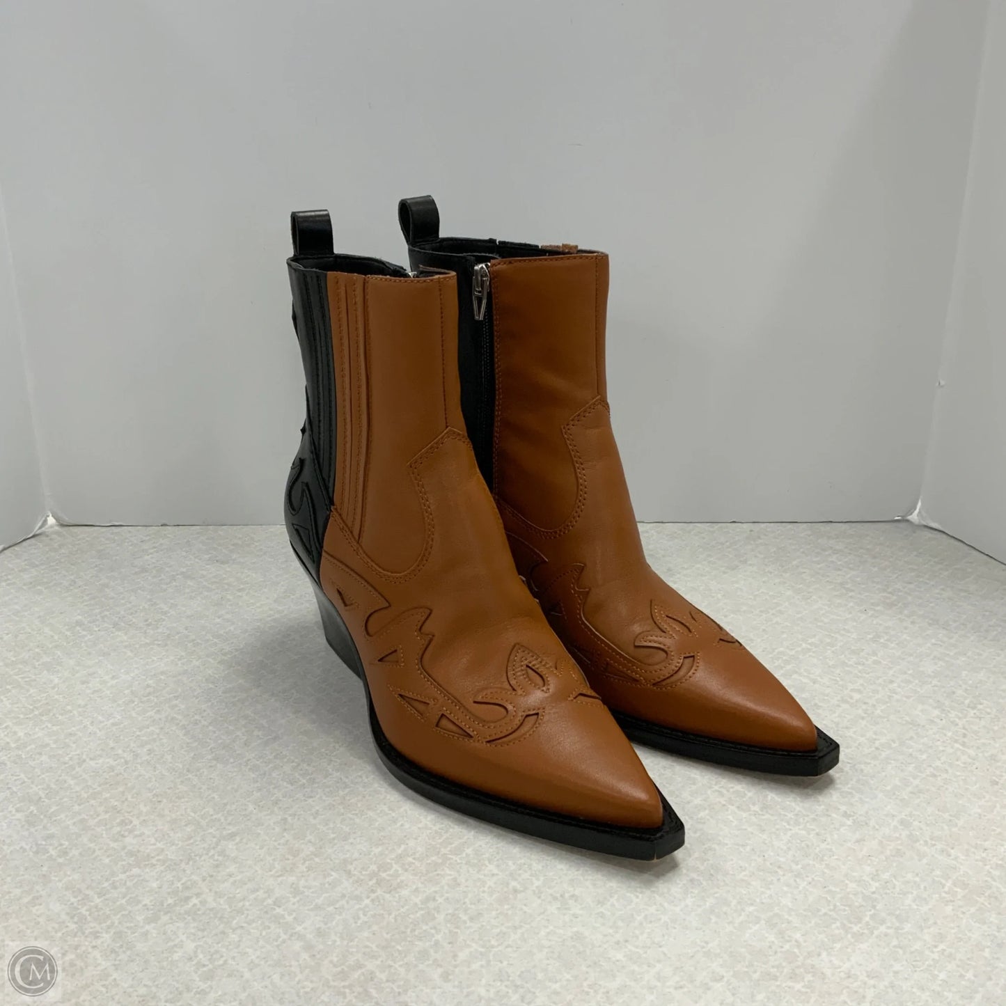 Boots Western By Dolce Vita In Black & Brown, Size: 9