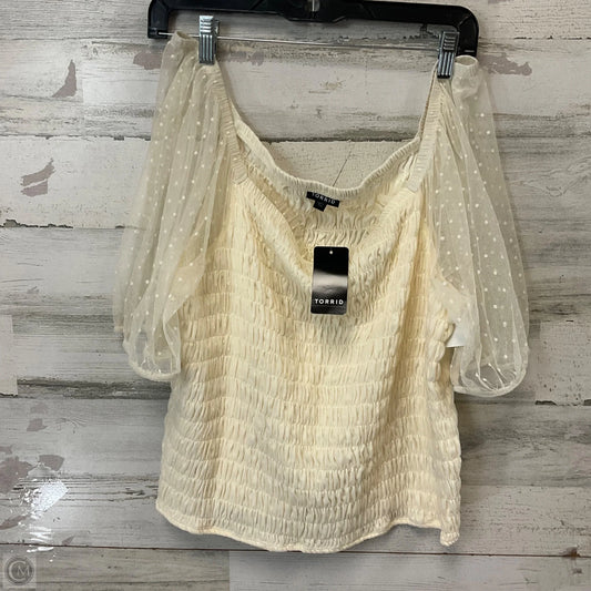 Blouse Short Sleeve By Torrid In Cream, Size: 3x