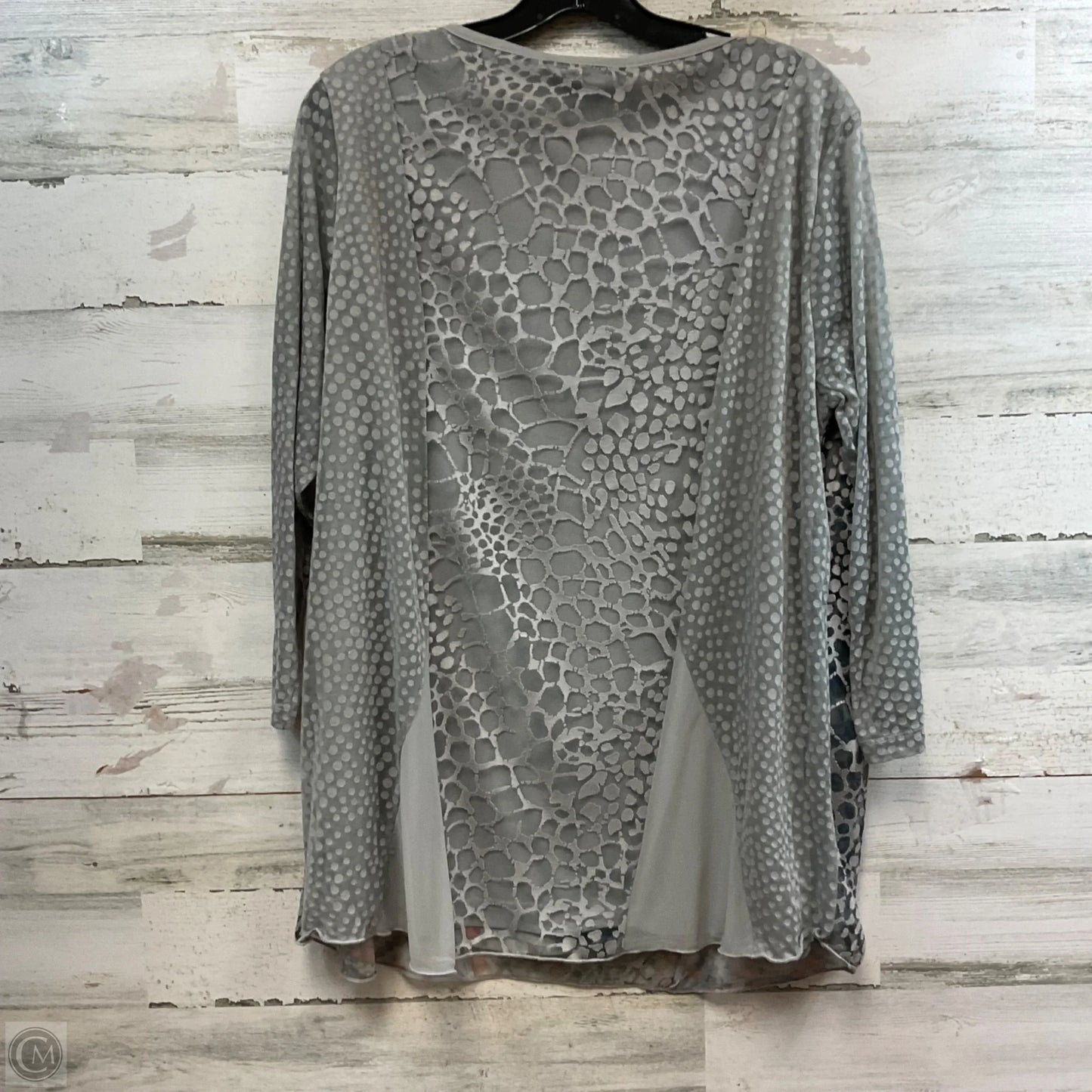 Top 3/4 Sleeve By Ali Miles In Grey, Size: L