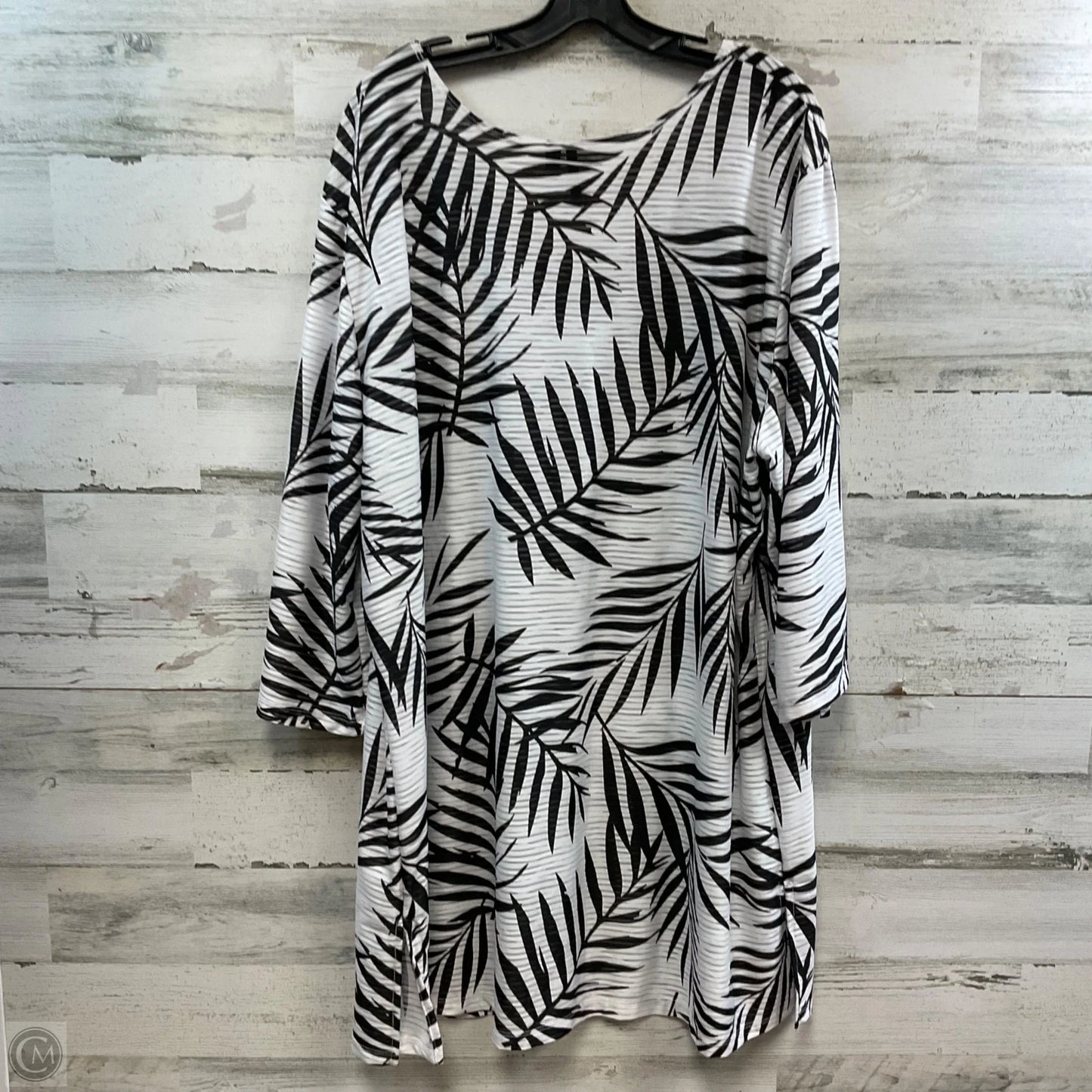 Top 3/4 Sleeve By PORTOCRUZ In White, Size: 3x