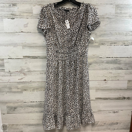 Dress Casual Short By Talbots In Brown, Size: S