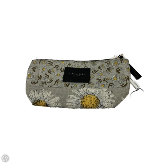 Coin Purse Luxury Designer By Marc Jacobs, Size: Medium
