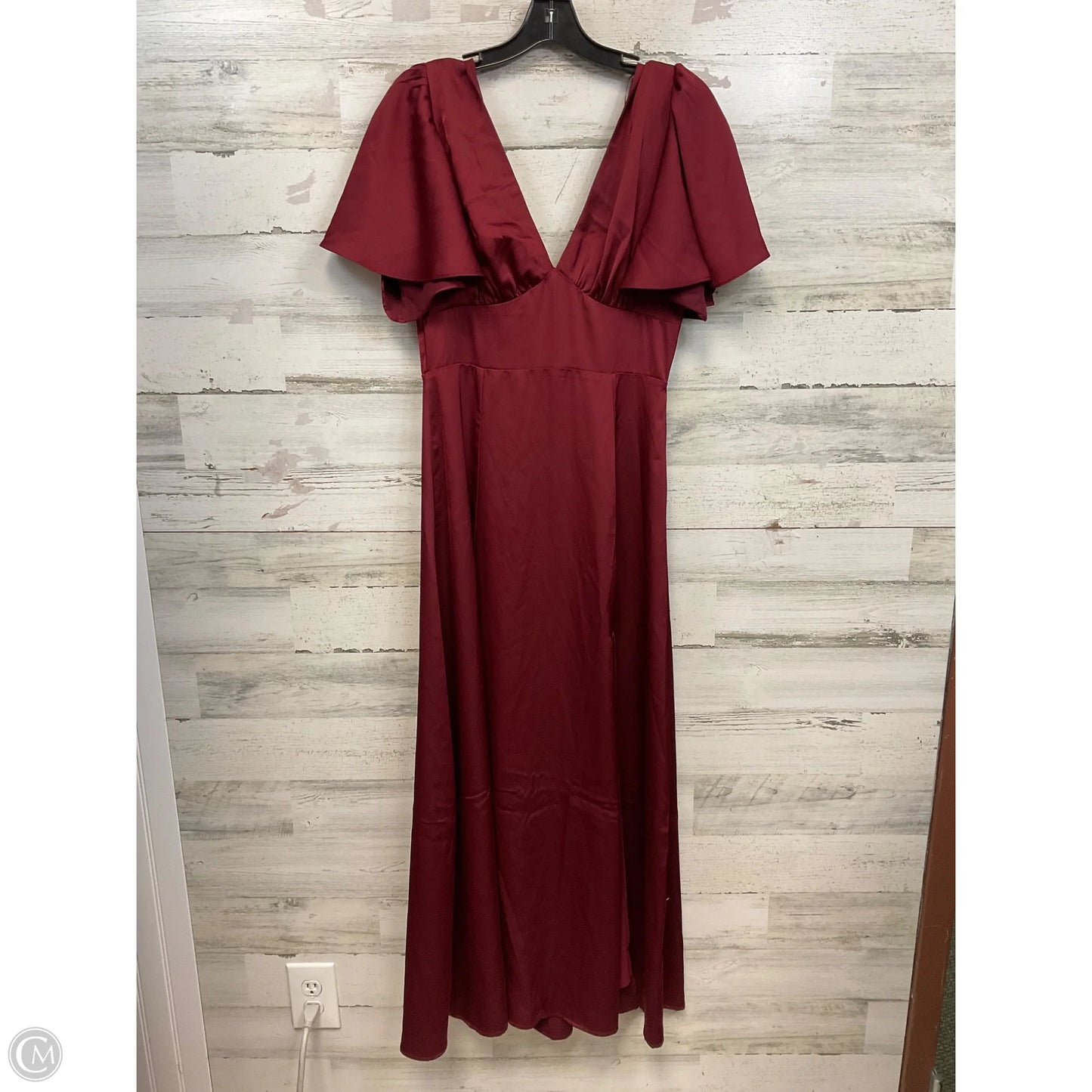Dress Party Long By Petal & Pup In Maroon, Size: M