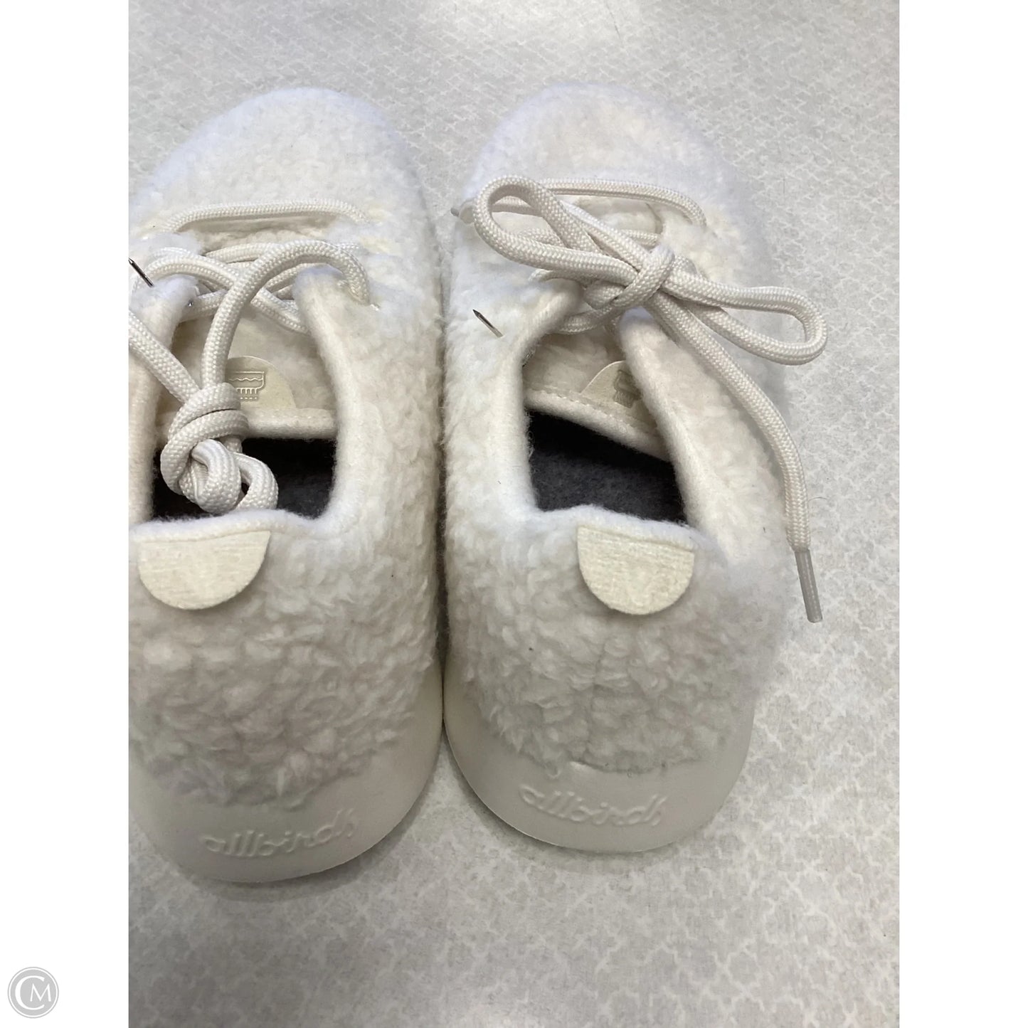 Shoes Sneakers By Allbirds In White, Size: 10