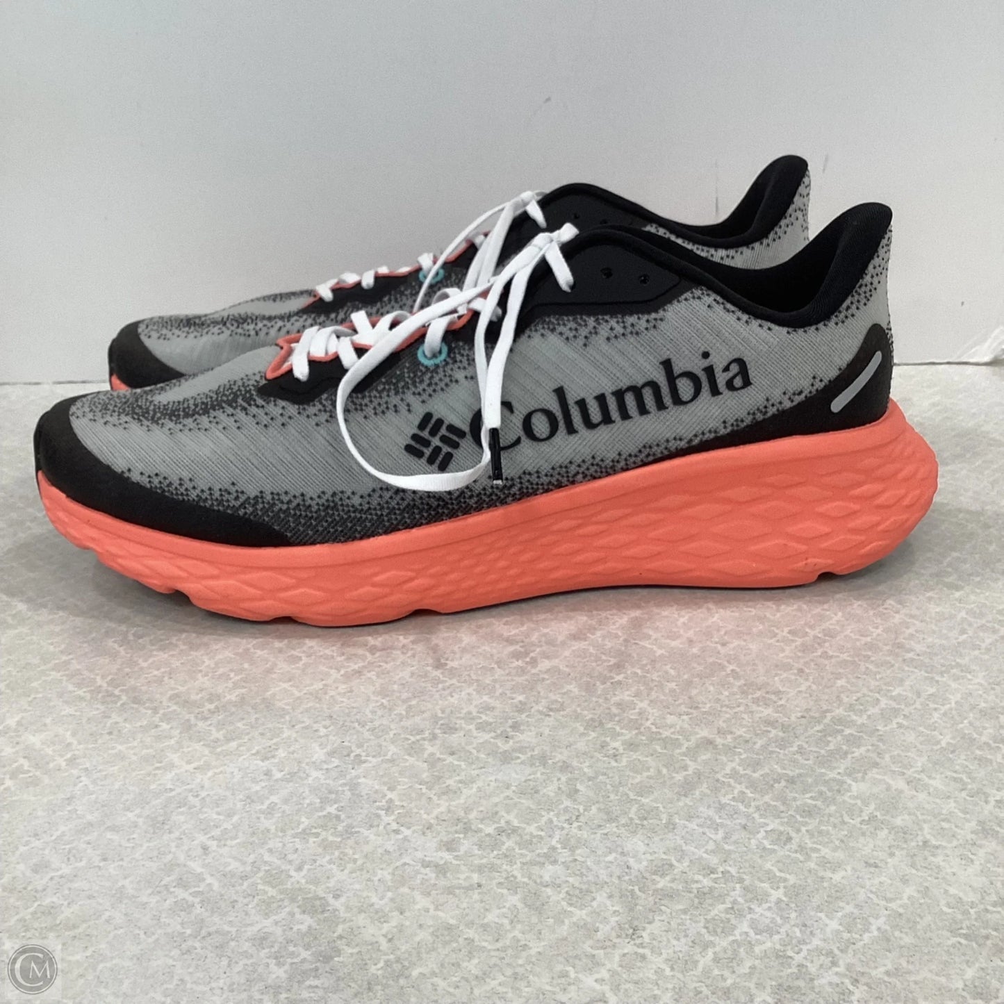 Shoes Athletic By Columbia In Grey & Pink, Size: 11