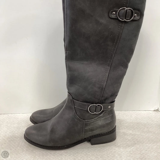 Boots Knee Flats By Kendra Scott In Grey, Size: 8