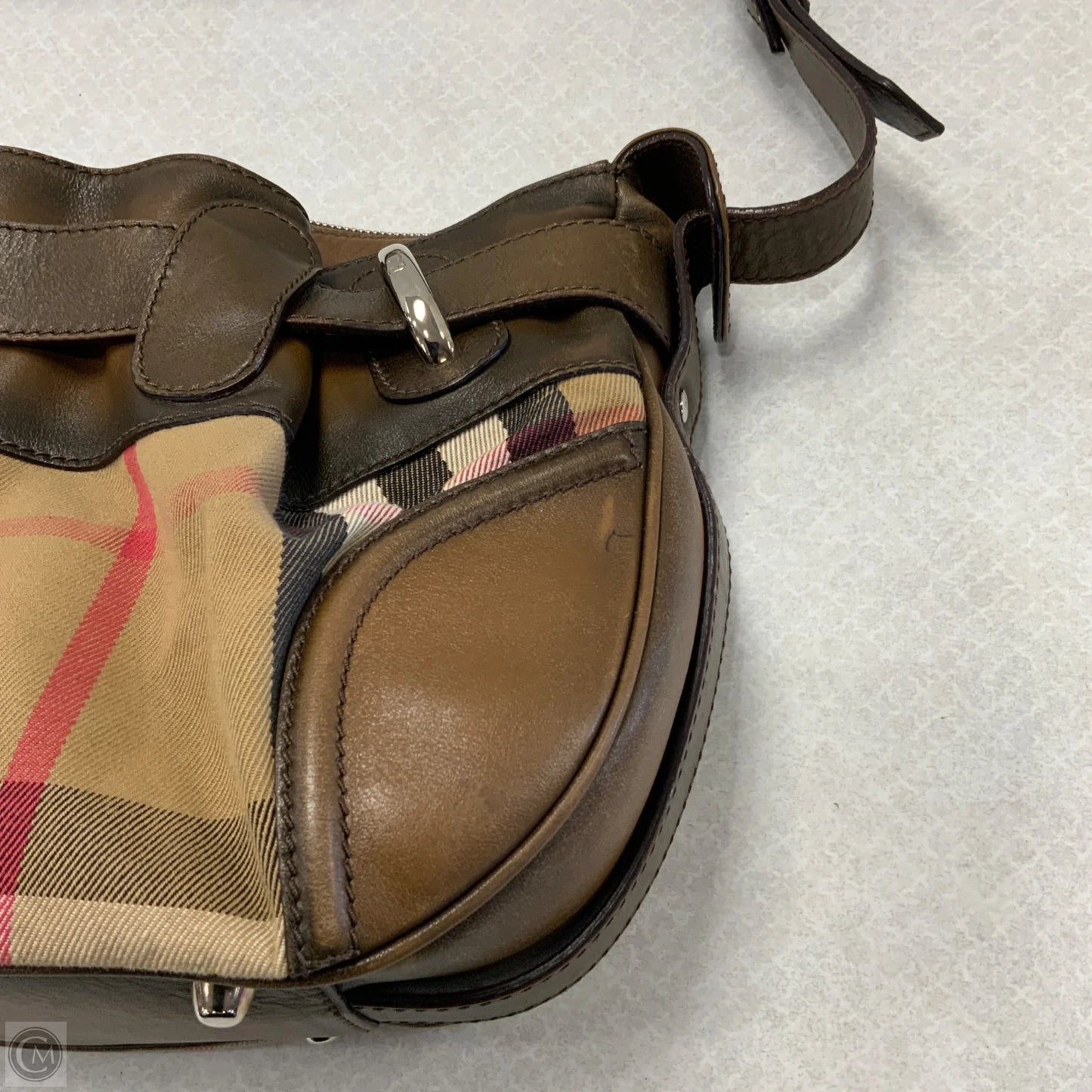 Handbag Luxury Designer By Burberry, Size: Medium