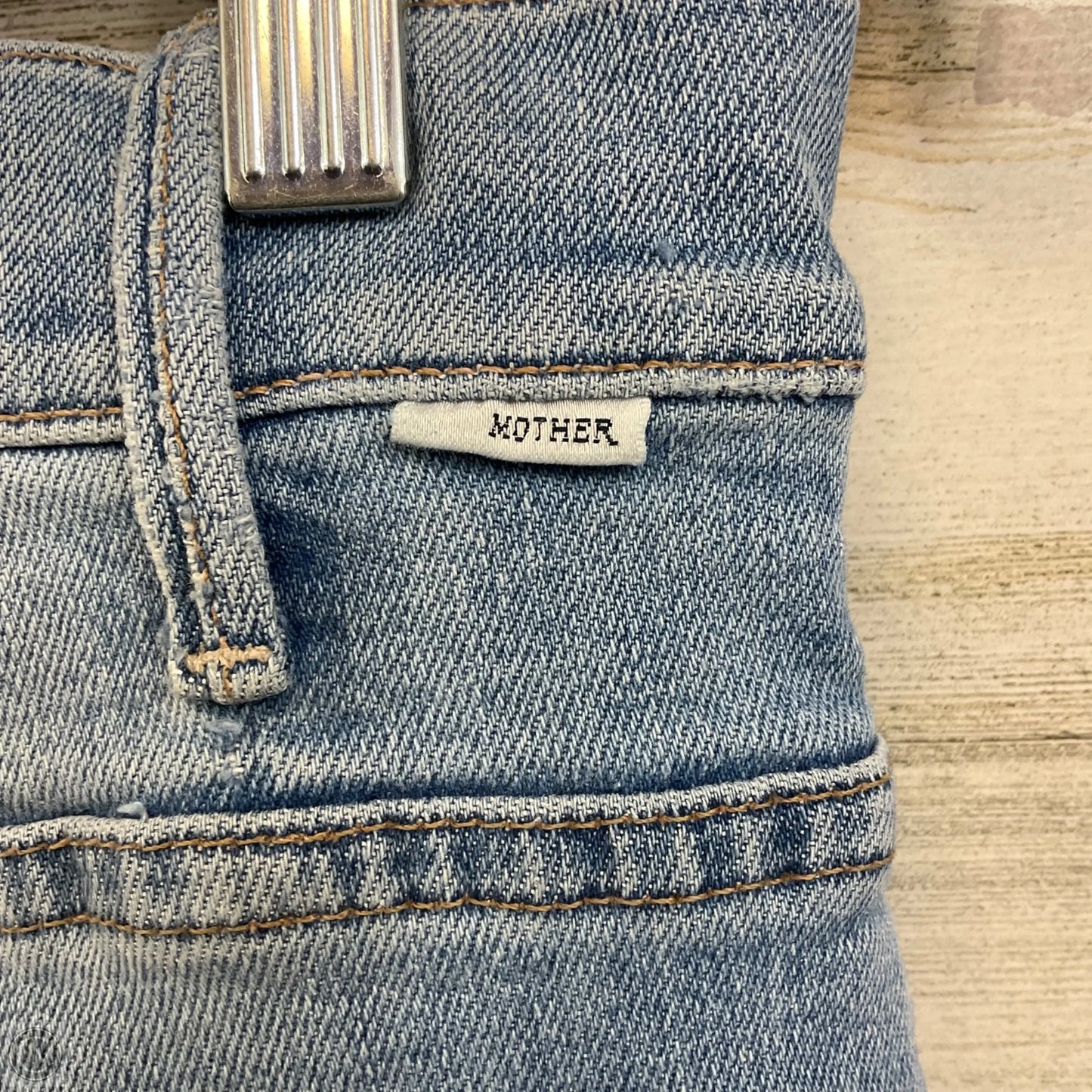 Jeans Flared By Mother In Blue Denim, Size: 4