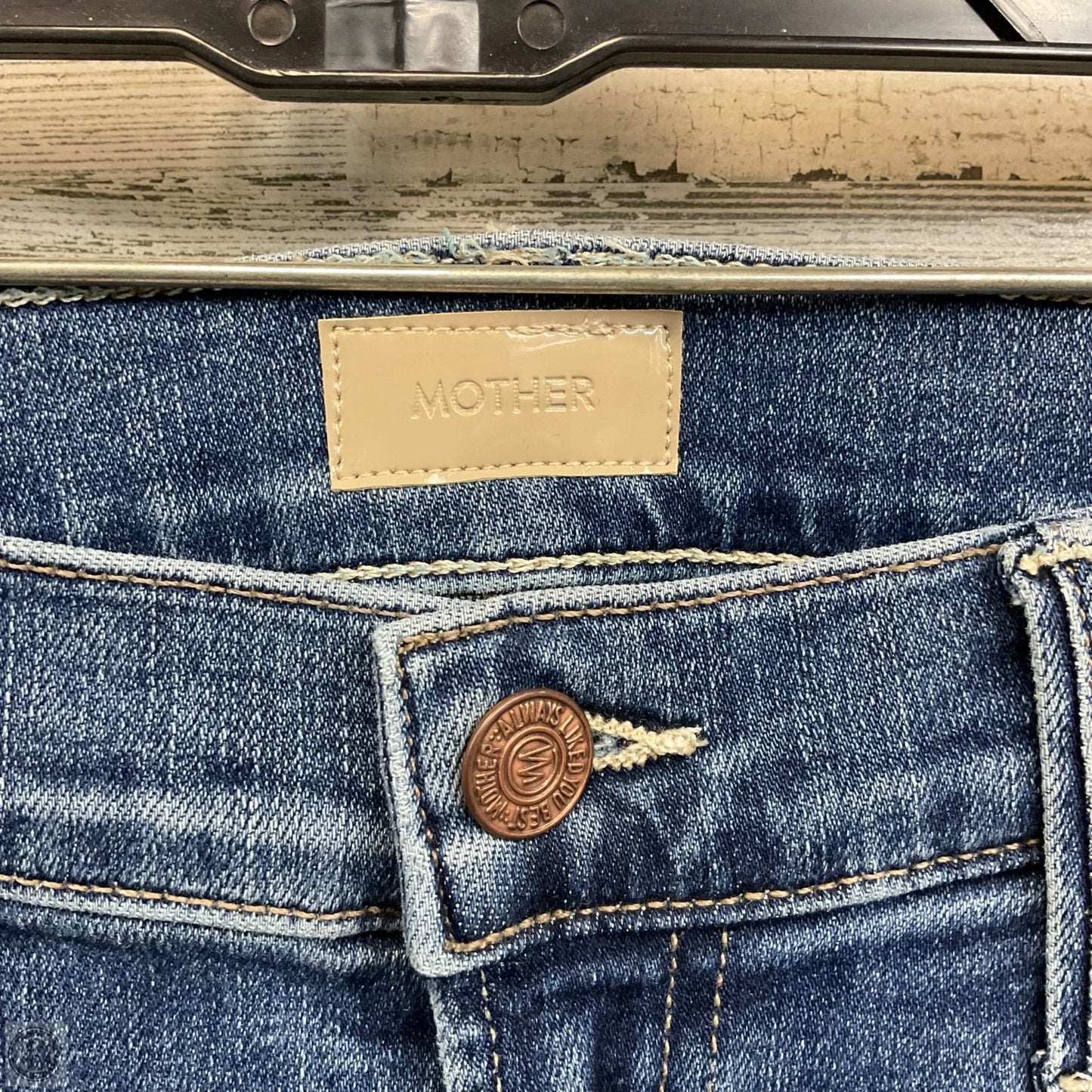 Jeans Flared By Mother In Blue Denim, Size: 6