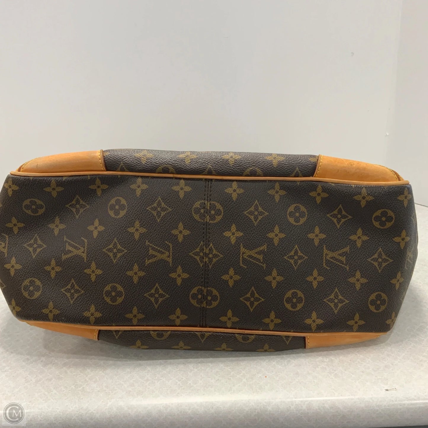 Handbag Luxury Designer By Louis Vuitton, Size: Large
