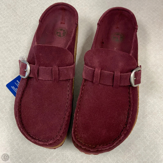 Shoes Flats By Birkenstock In Maroon, Size: 8