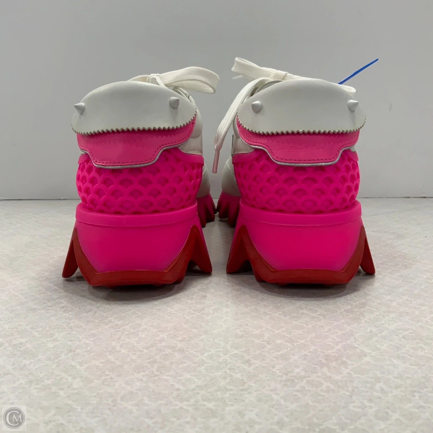 Shoes Luxury Designer By Christian Louboutin In White, Size: 8.5