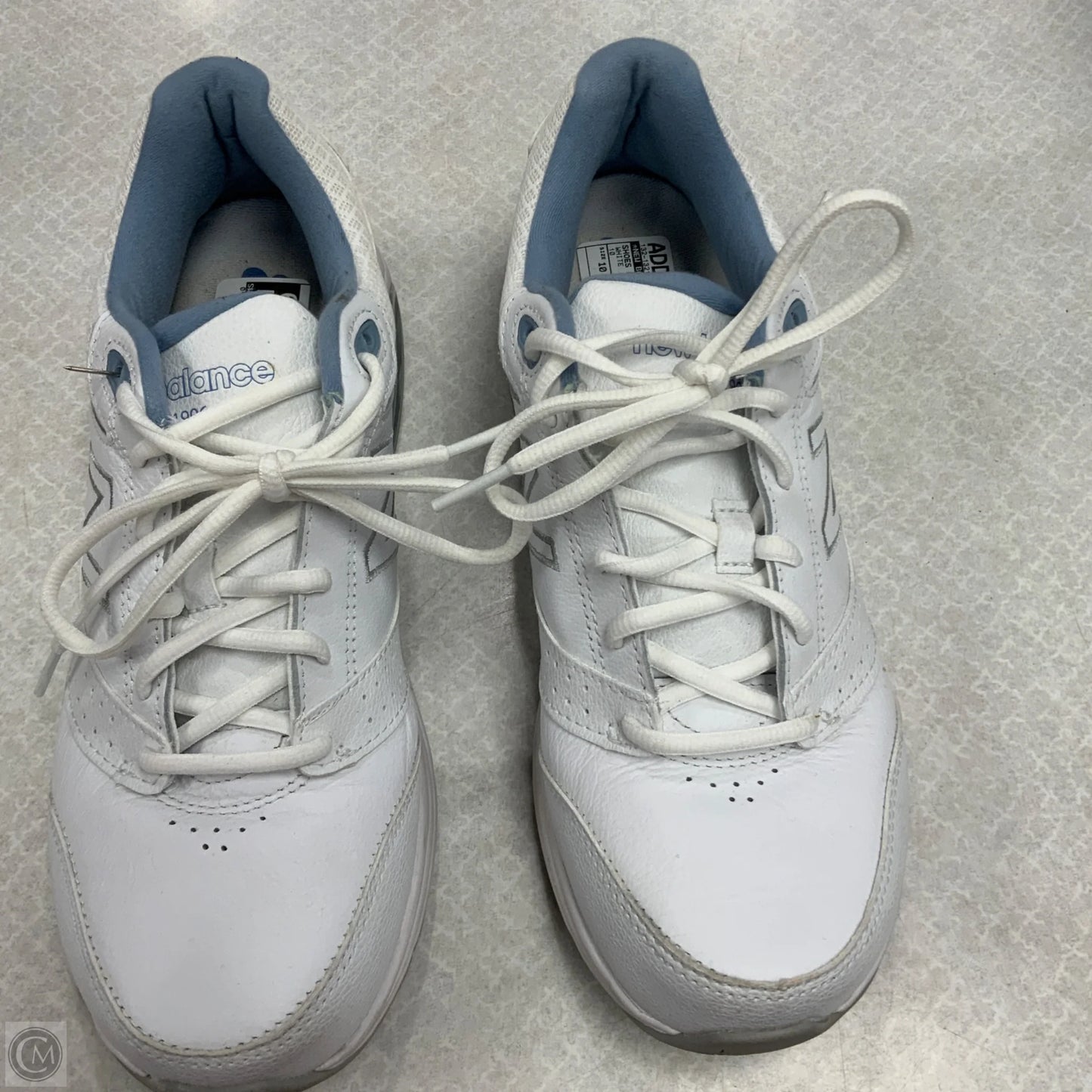 Shoes Athletic By New Balance In White, Size: 10