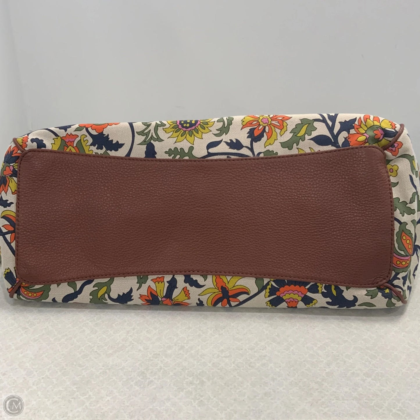 Handbag By Vera Bradley, Size: Medium