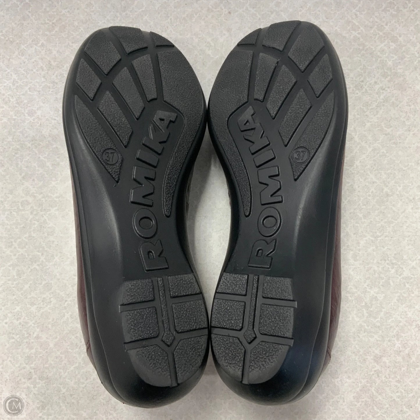 Shoes Flats By Romika In Maroon, Size: 7