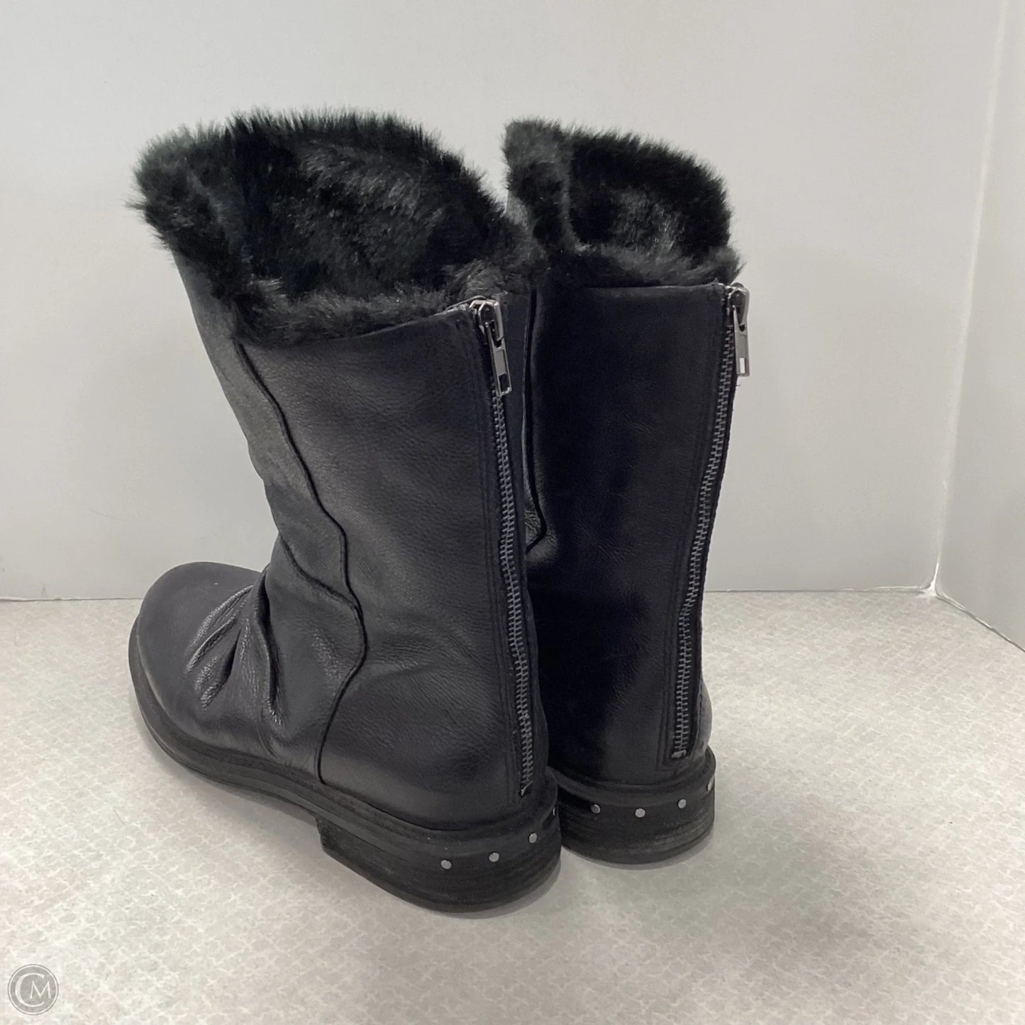 Boots Ankle Heels By Naya In Black, Size: 10