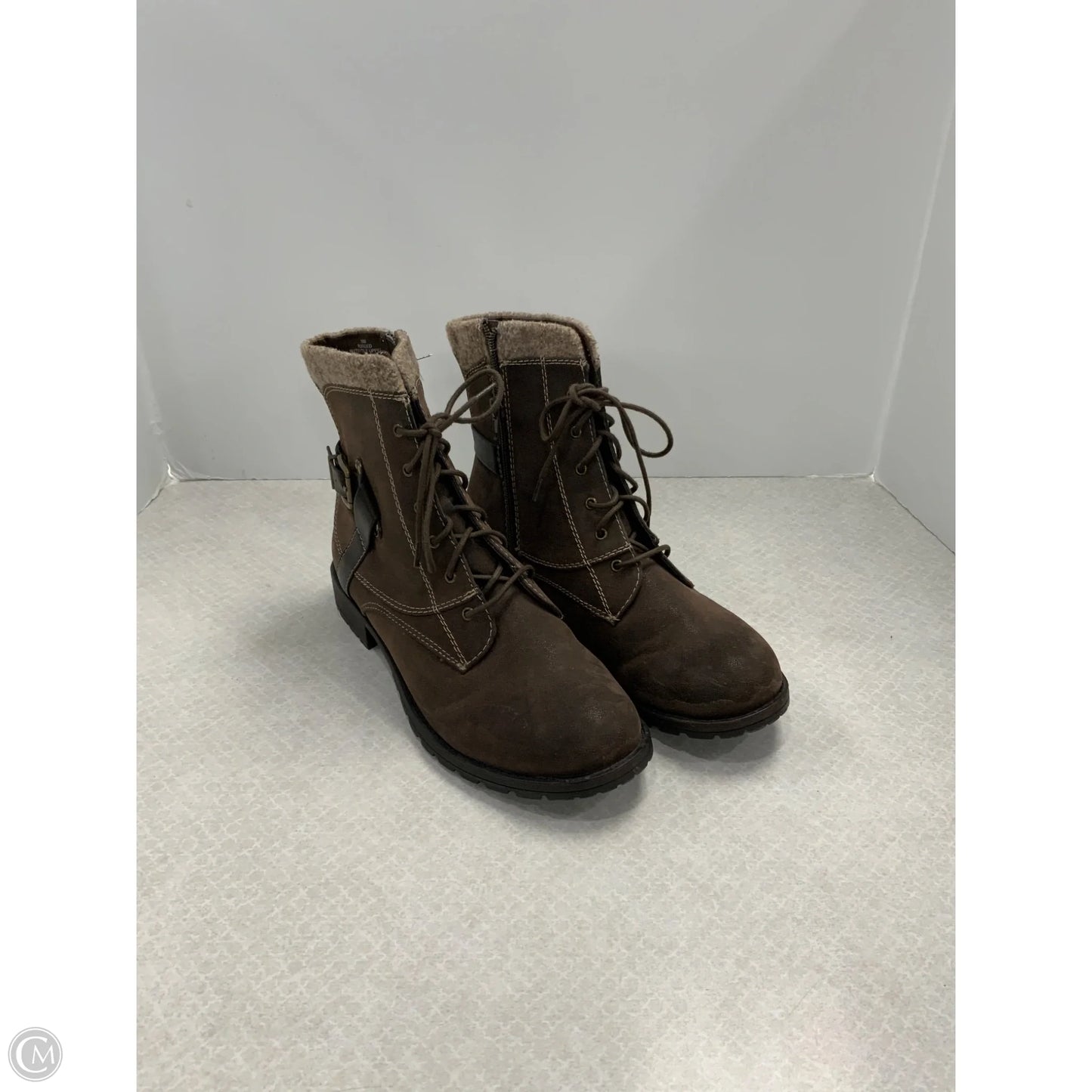 Boots Ankle Flats By Crown Vintage In Brown, Size: 10