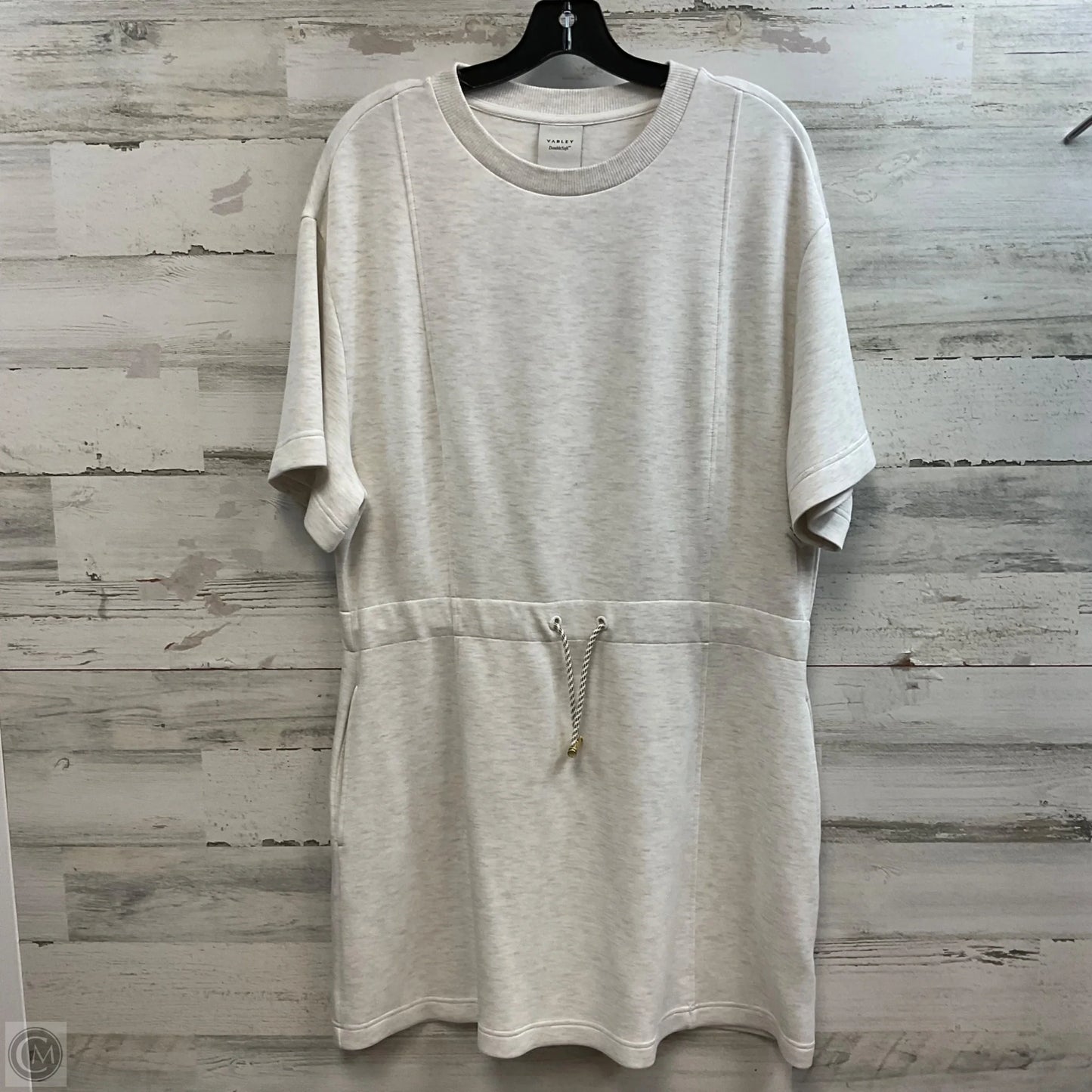 Dress Casual Short By Varley In Grey, Size: Xl