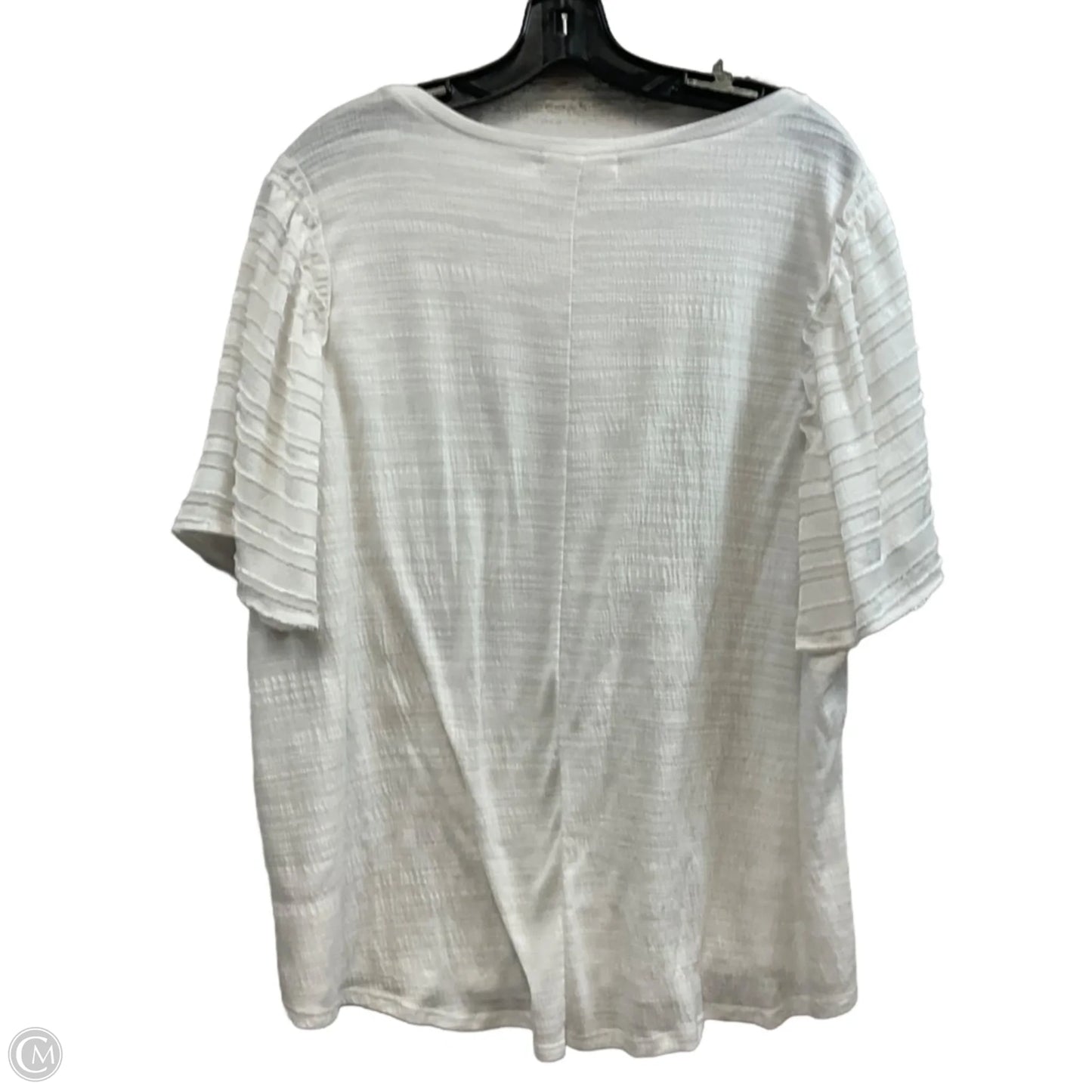 Top Short Sleeve By Retrology In White, Size: 3x