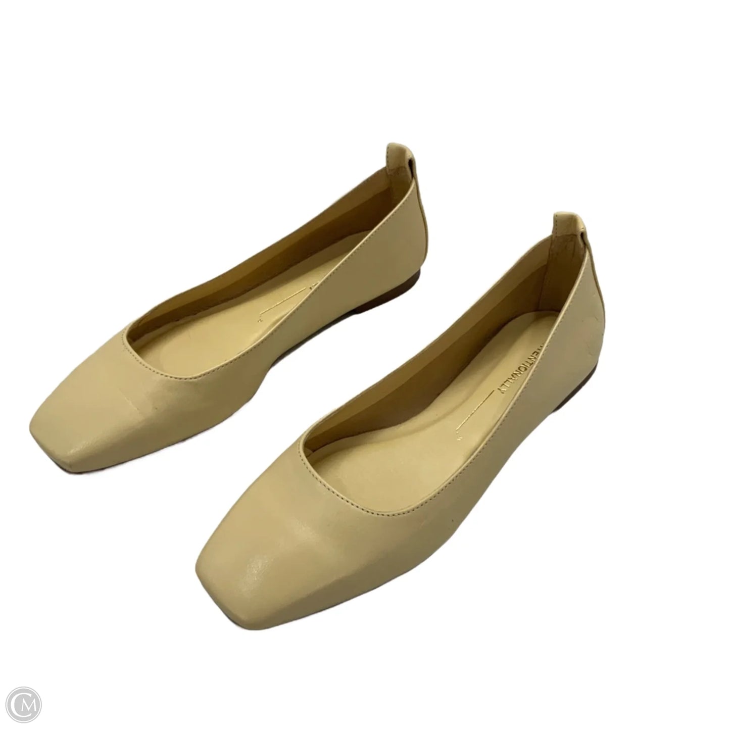 Shoes Flats By INTENTIONALLY In Yellow, Size: 6.5