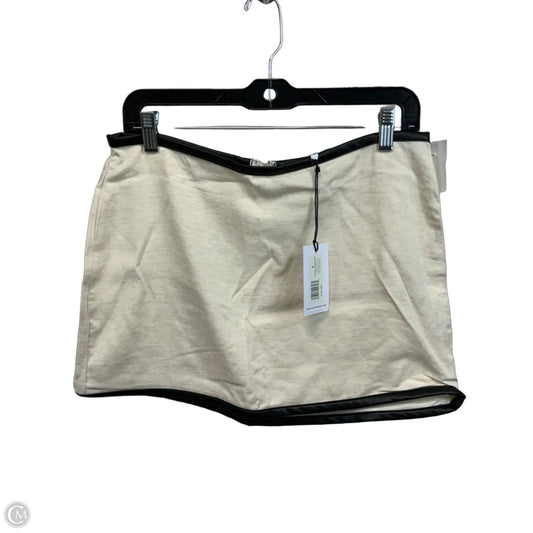 Skirt Mini & Short By WEWOREWHAT In Cream, Size: 6