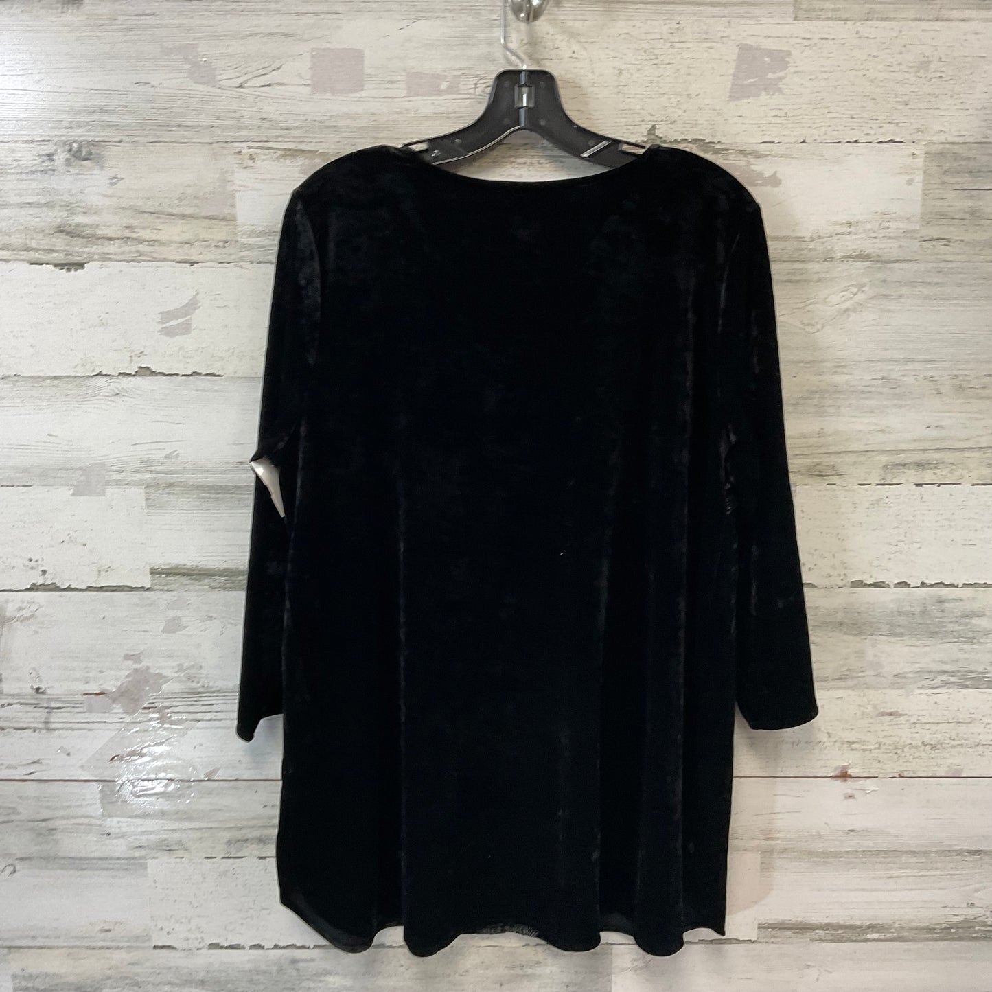 Top 3/4 Sleeve By Andree By Unit In Black, Size: L