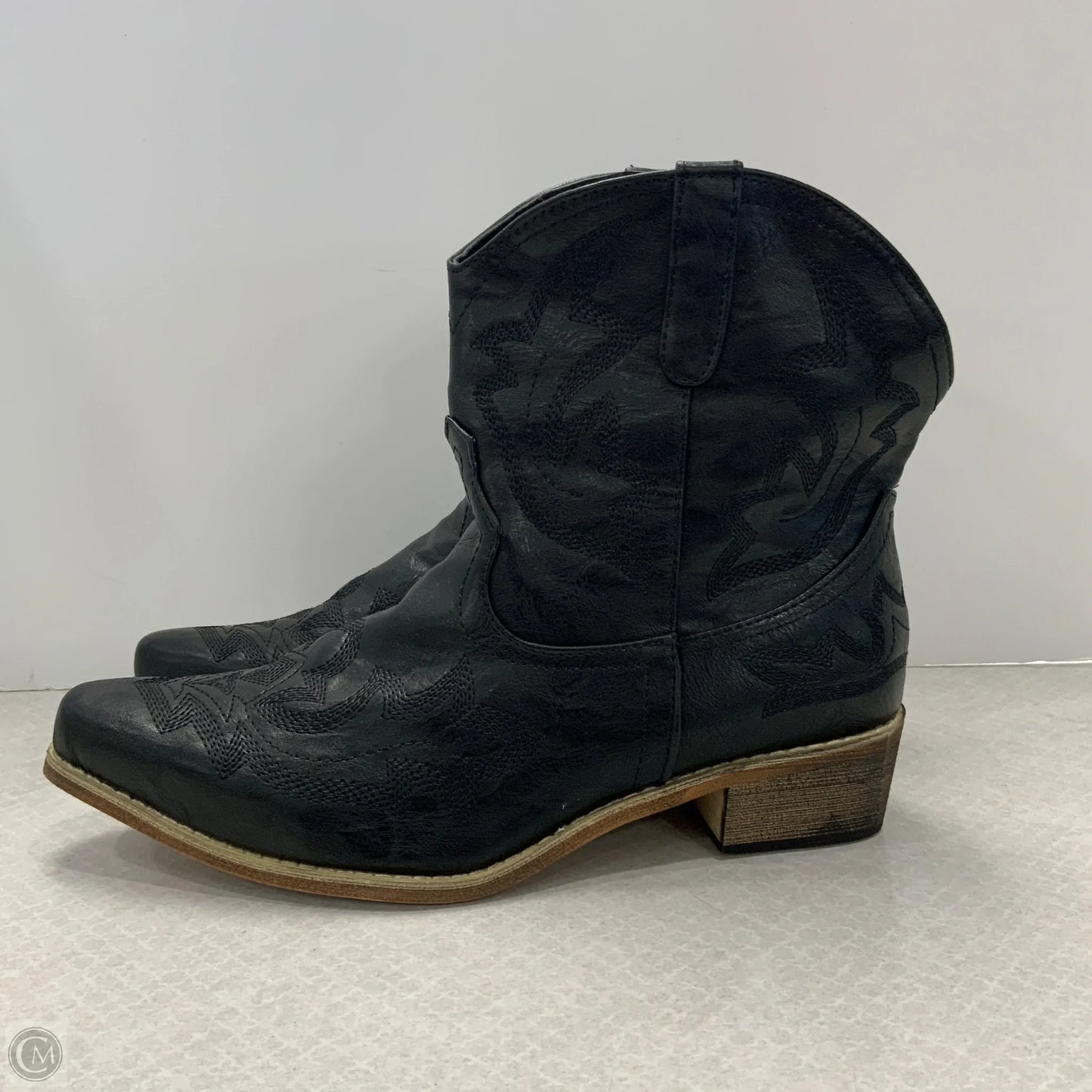 Boots Ankle Heels By Clothes Mentor In Black, Size: 11