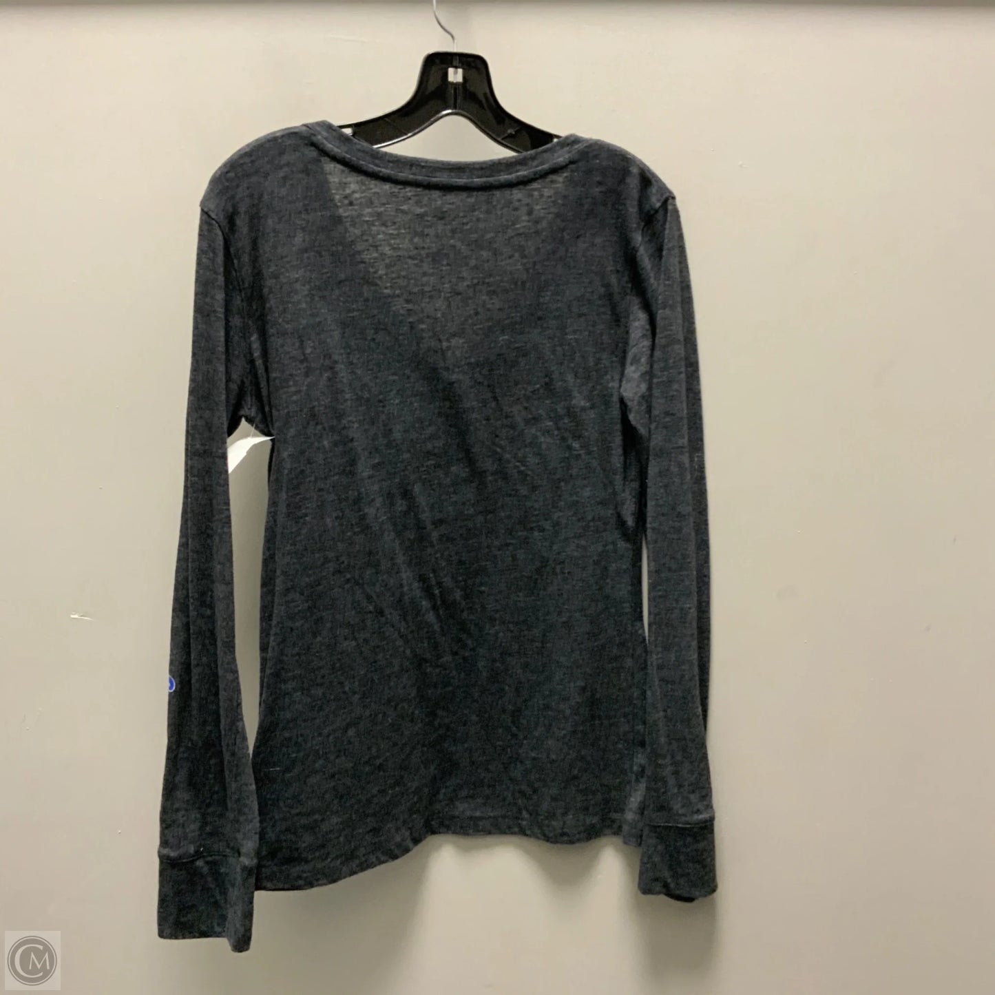 Top Long Sleeve By Colosseum In Grey, Size: L