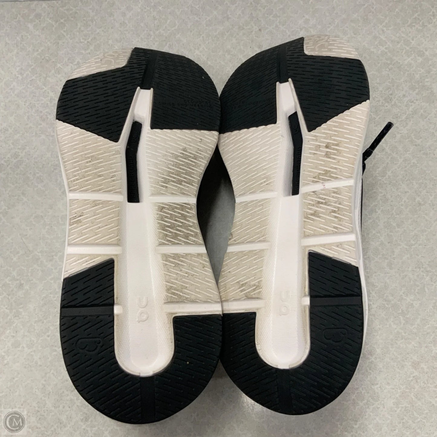 Shoes Athletic By On Cloud In Black, Size: 6.5