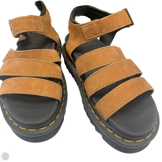 Sandals Flats By Dr Martens In Brown, Size: 7