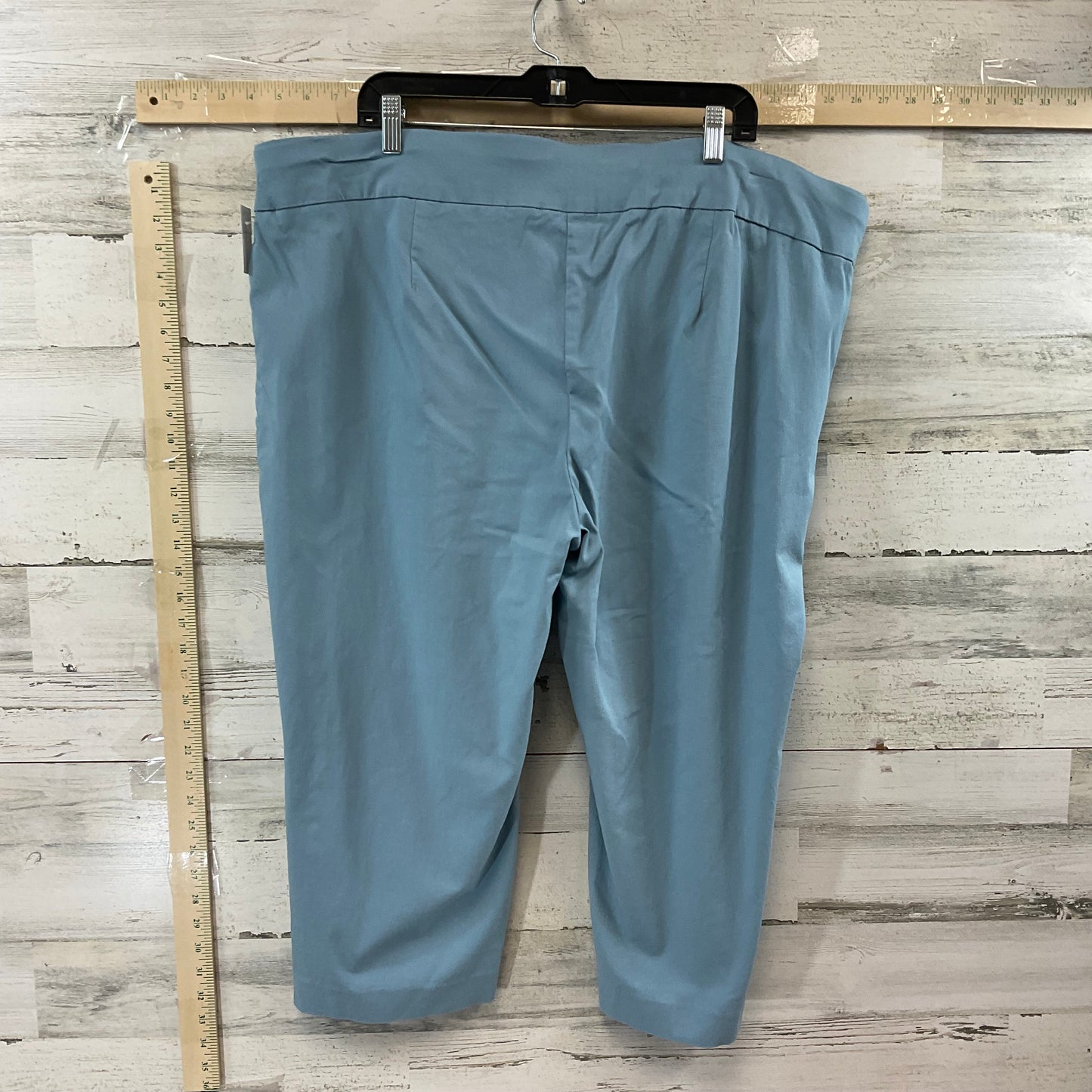 Capris By Alfani  Size: 26