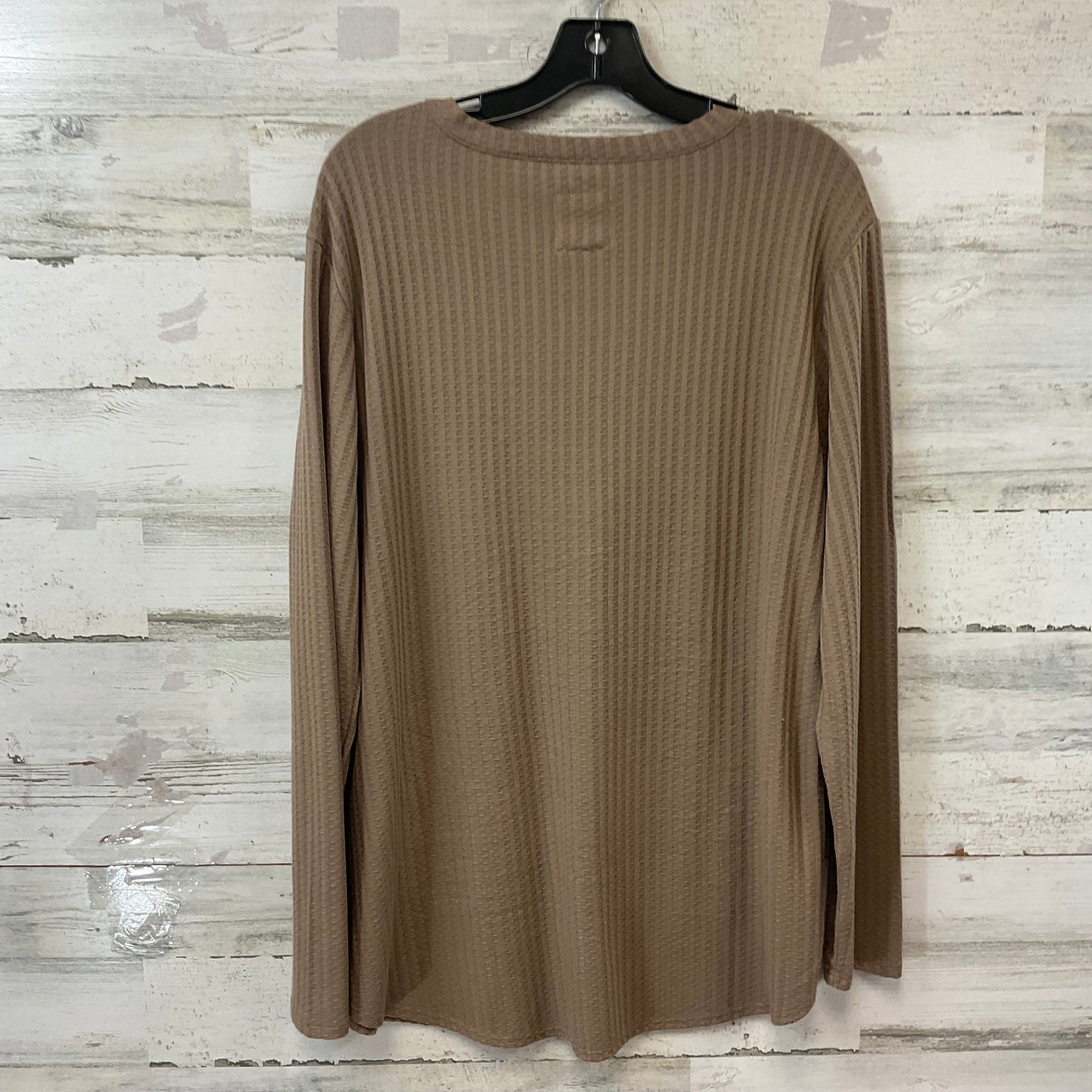 Top Long Sleeve By Chaser In Brown, Size: Xl