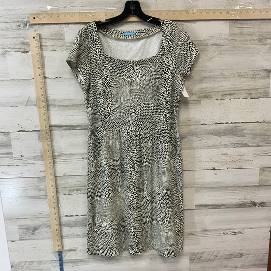 Dress Casual Short By J Mclaughlin  Size: M