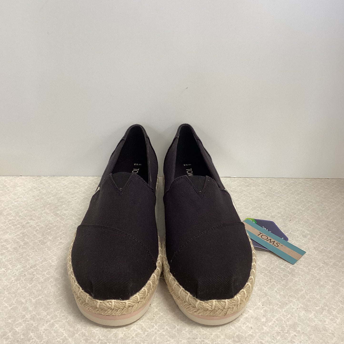 Black Shoes Flats Toms, Size 9.5