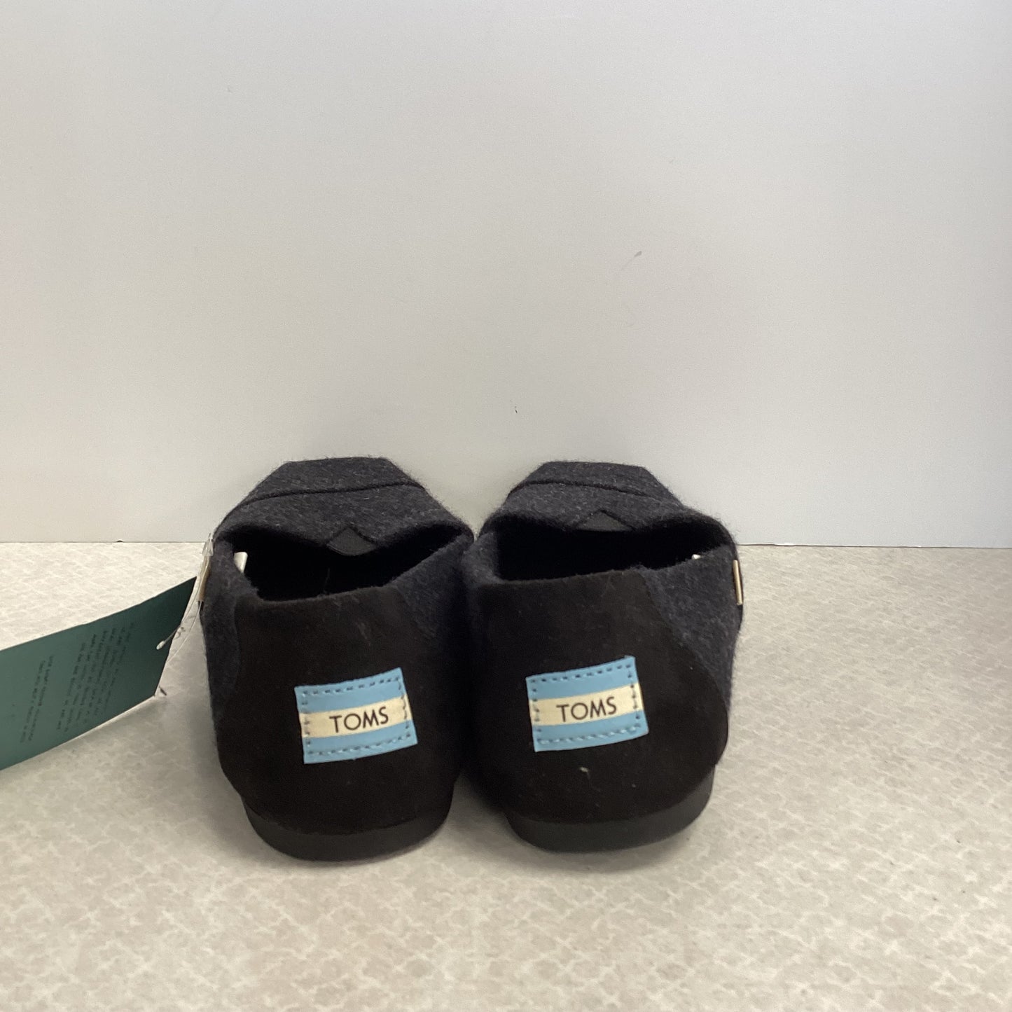 Black Shoes Flats Toms, Size 9.5