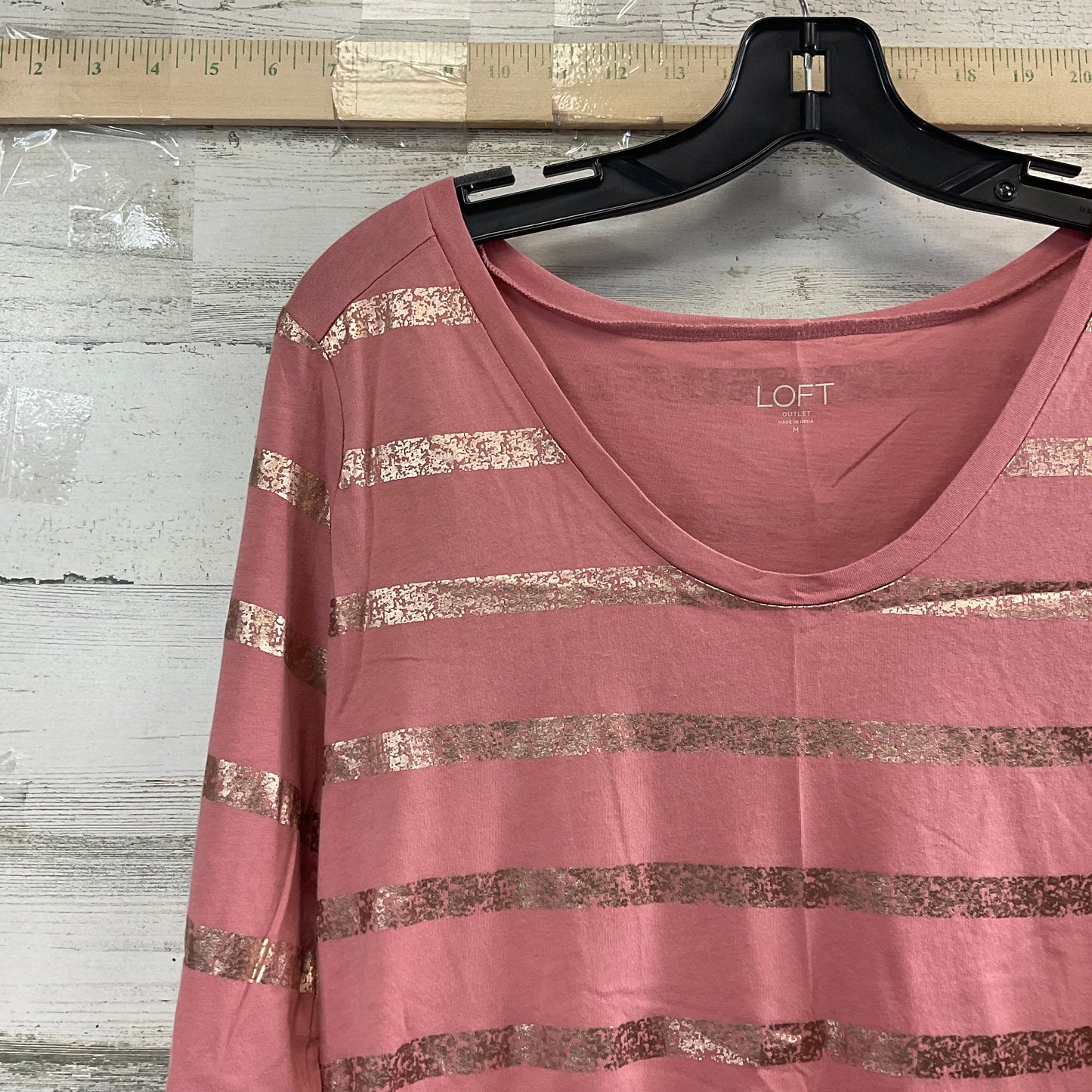 Top Long Sleeve Basic By Loft In Pink, Size: M