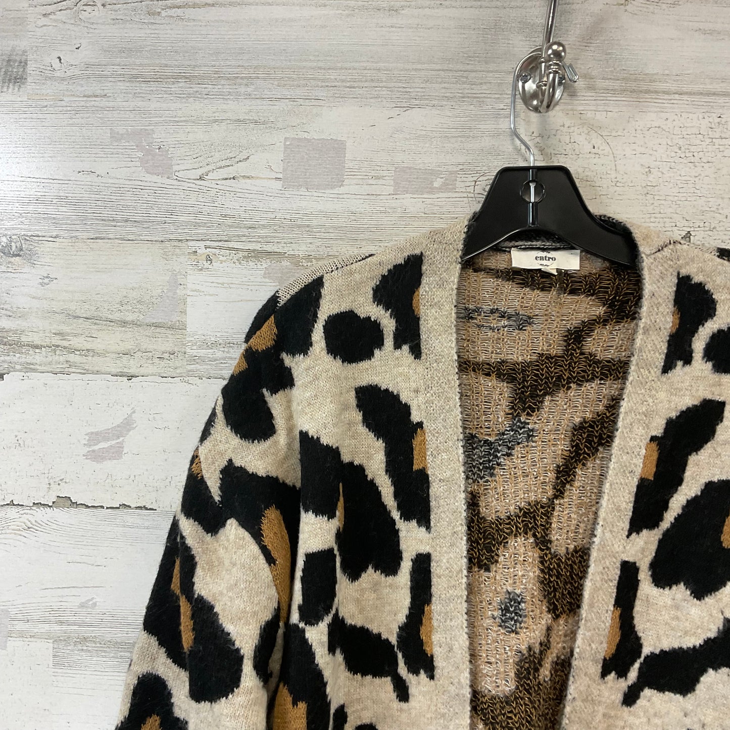 Sweater Cardigan By Entro In Animal Print, Size: L