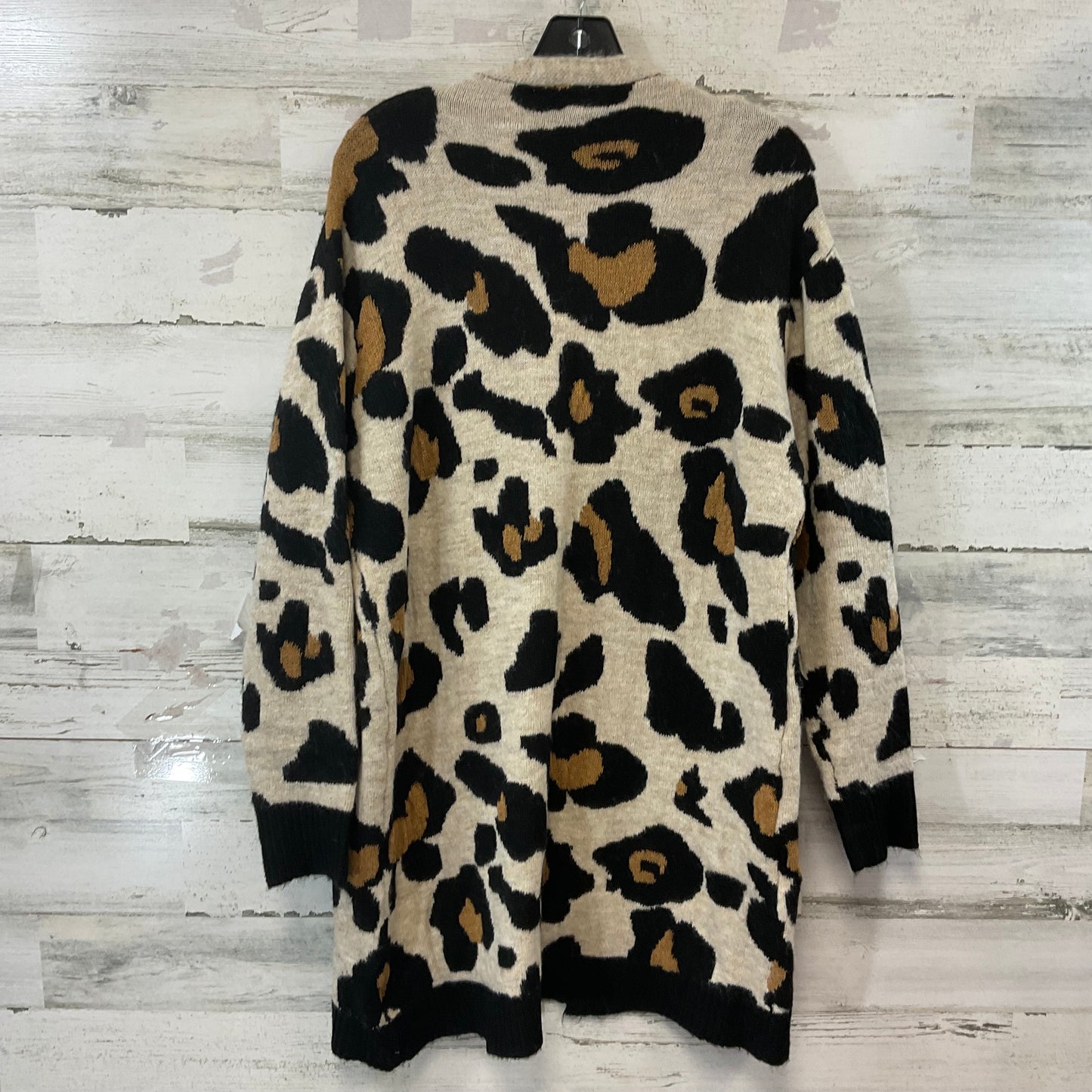 Sweater Cardigan By Entro In Animal Print, Size: L