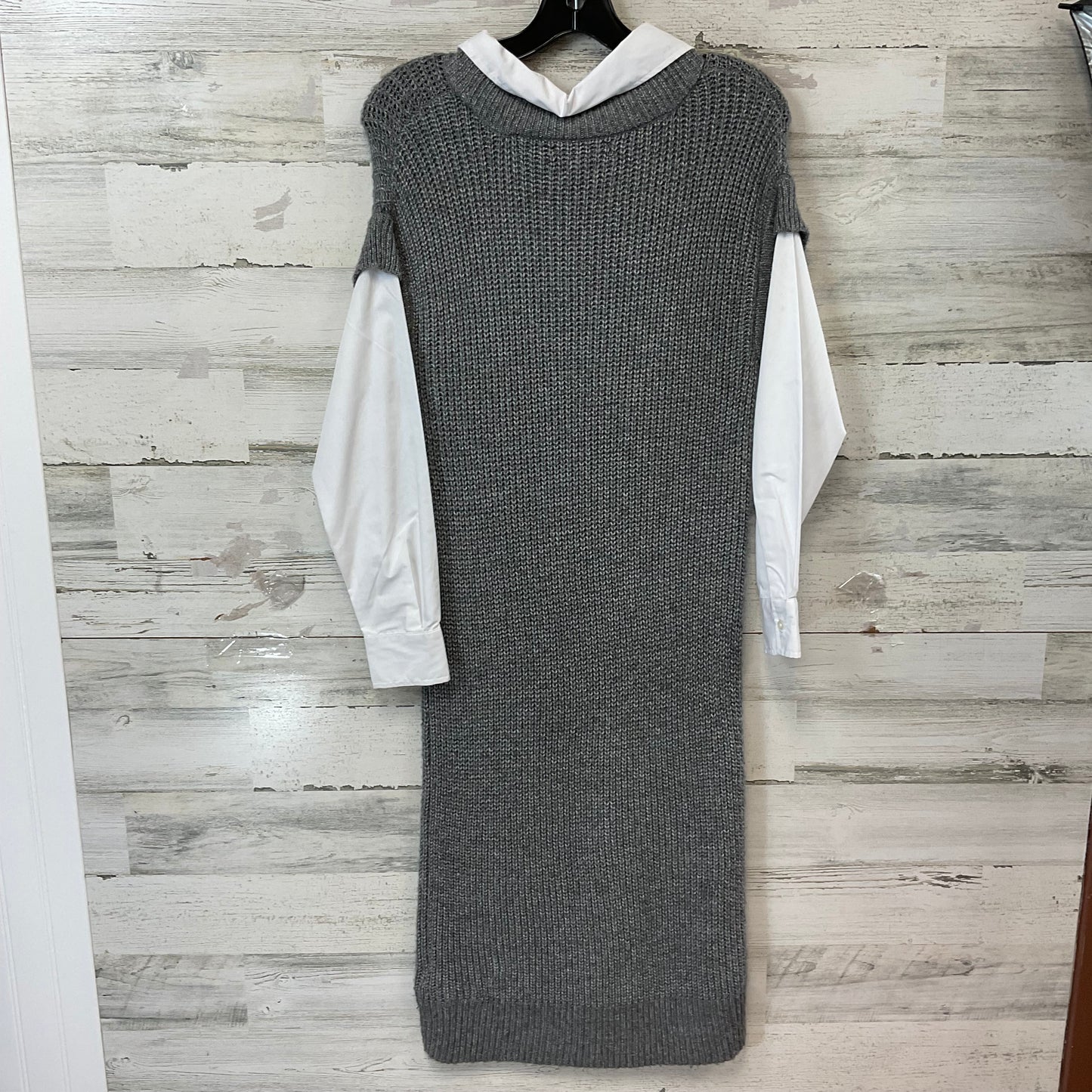 Dress Sweater By Tahari By Arthur Levine In Grey, Size: S