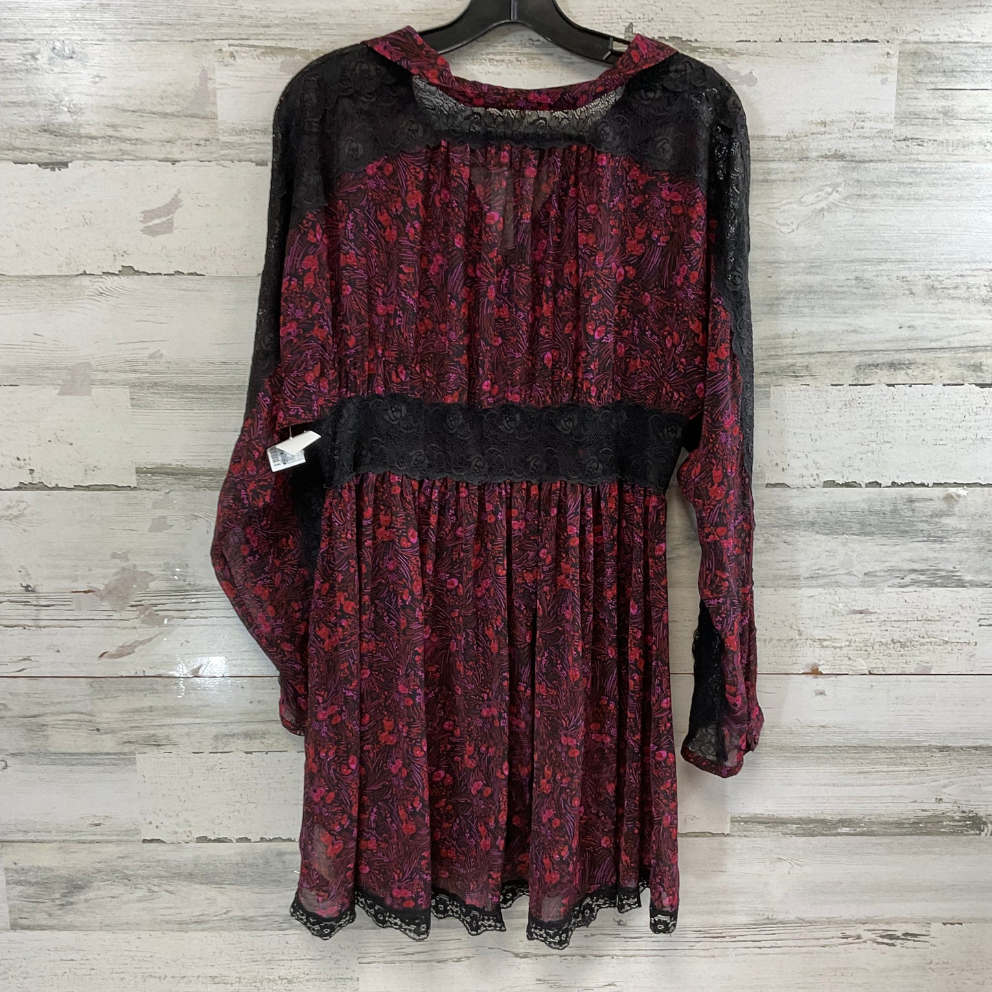 Tunic Long Sleeve By Free People In Red, Size: Xs