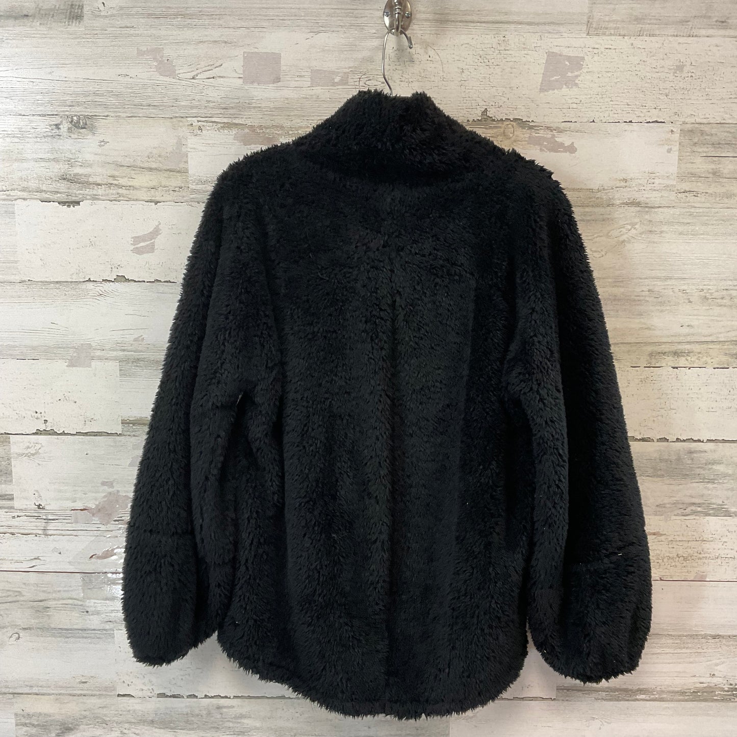 Top Long Sleeve By Lululemon In Black, Size: M