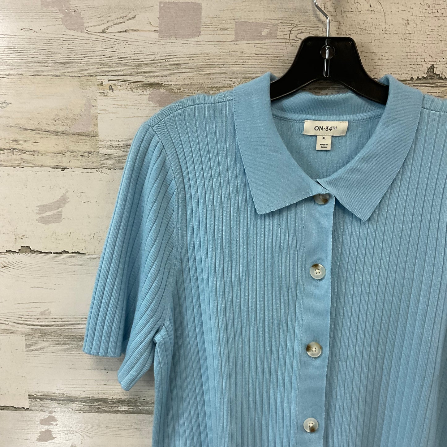 Top Short Sleeve By ON 34th In Blue, Size: Xl