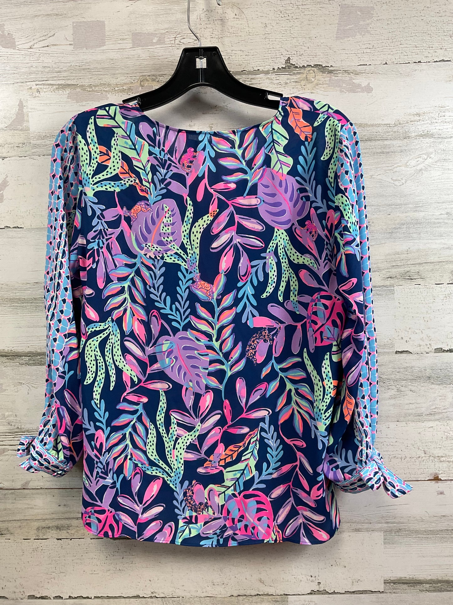 Top Long Sleeve By Lilly Pulitzer In Blue, Size: Xs