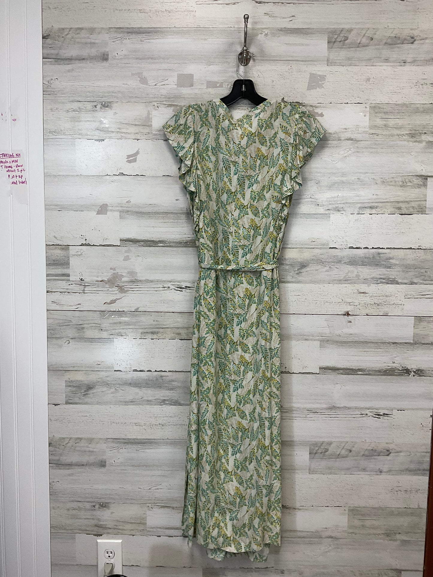 Dress Casual Midi By Yest In Green, Size: M