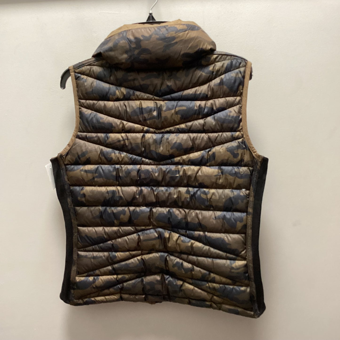 Vest Puffer & Quilted By Clothes Mentor In Brown, Size: M