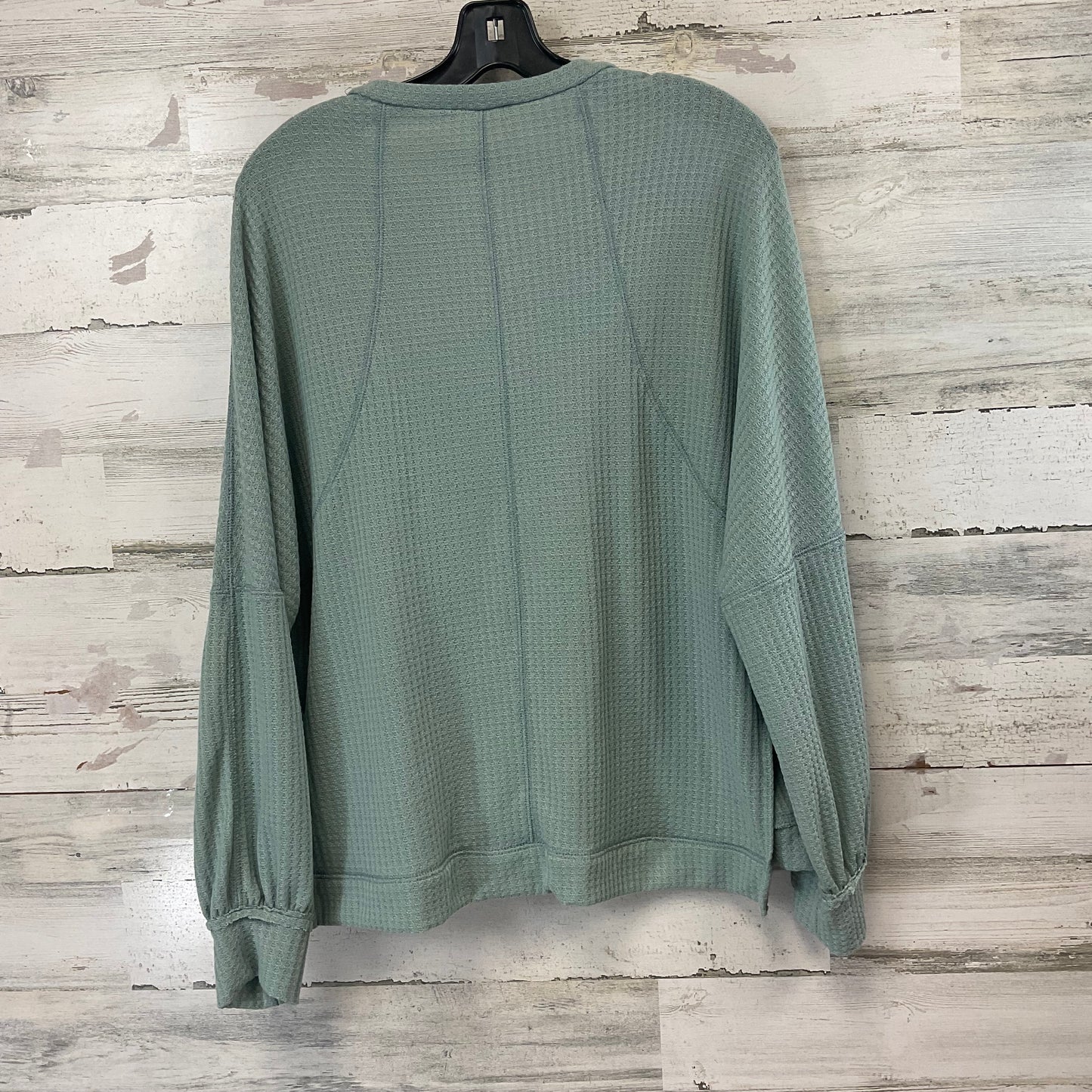 Top Long Sleeve By FRECKLED POPPY In Green, Size: M