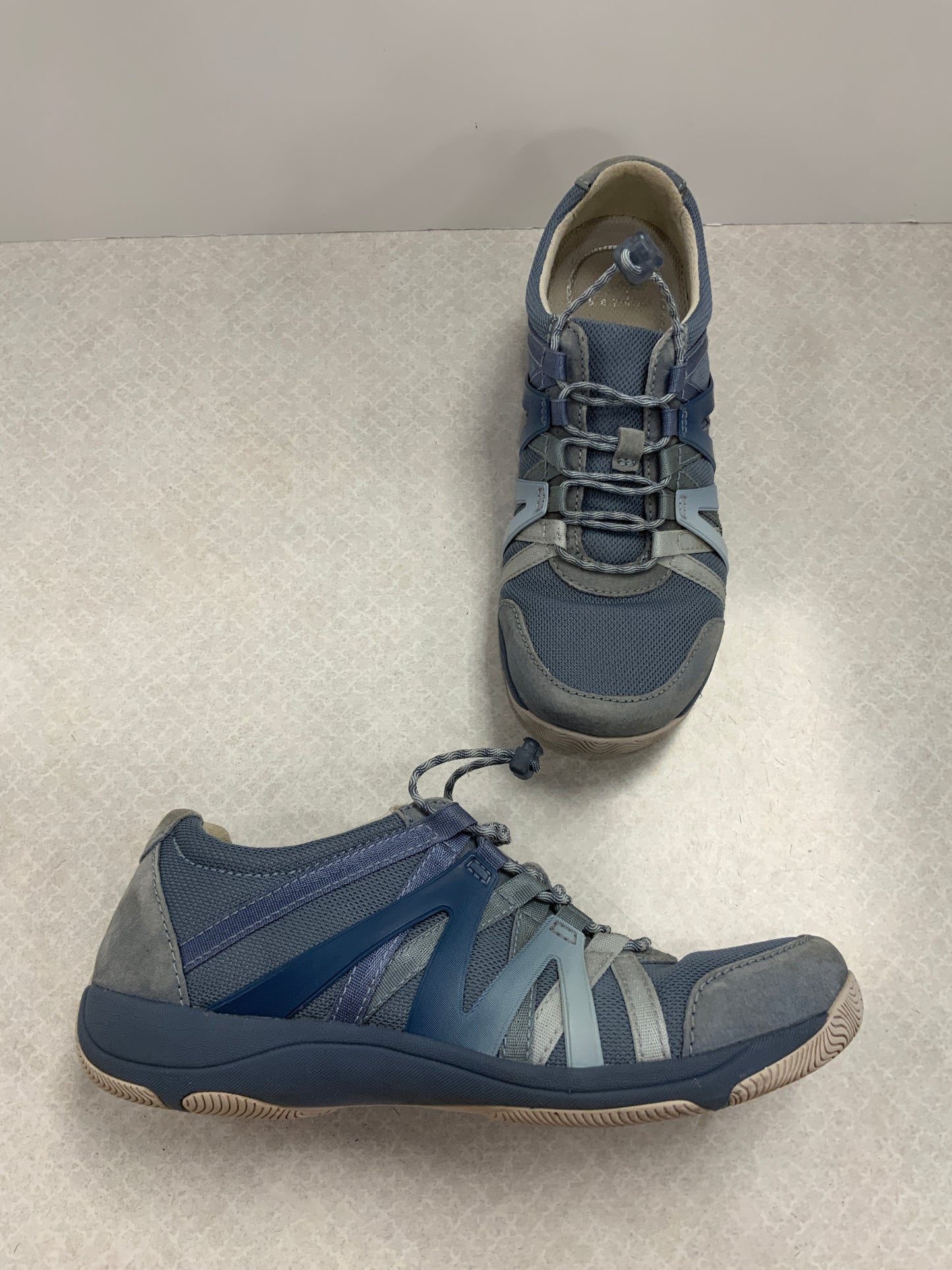 Shoes Sneakers By Dansko In Blue, Size: 8.5